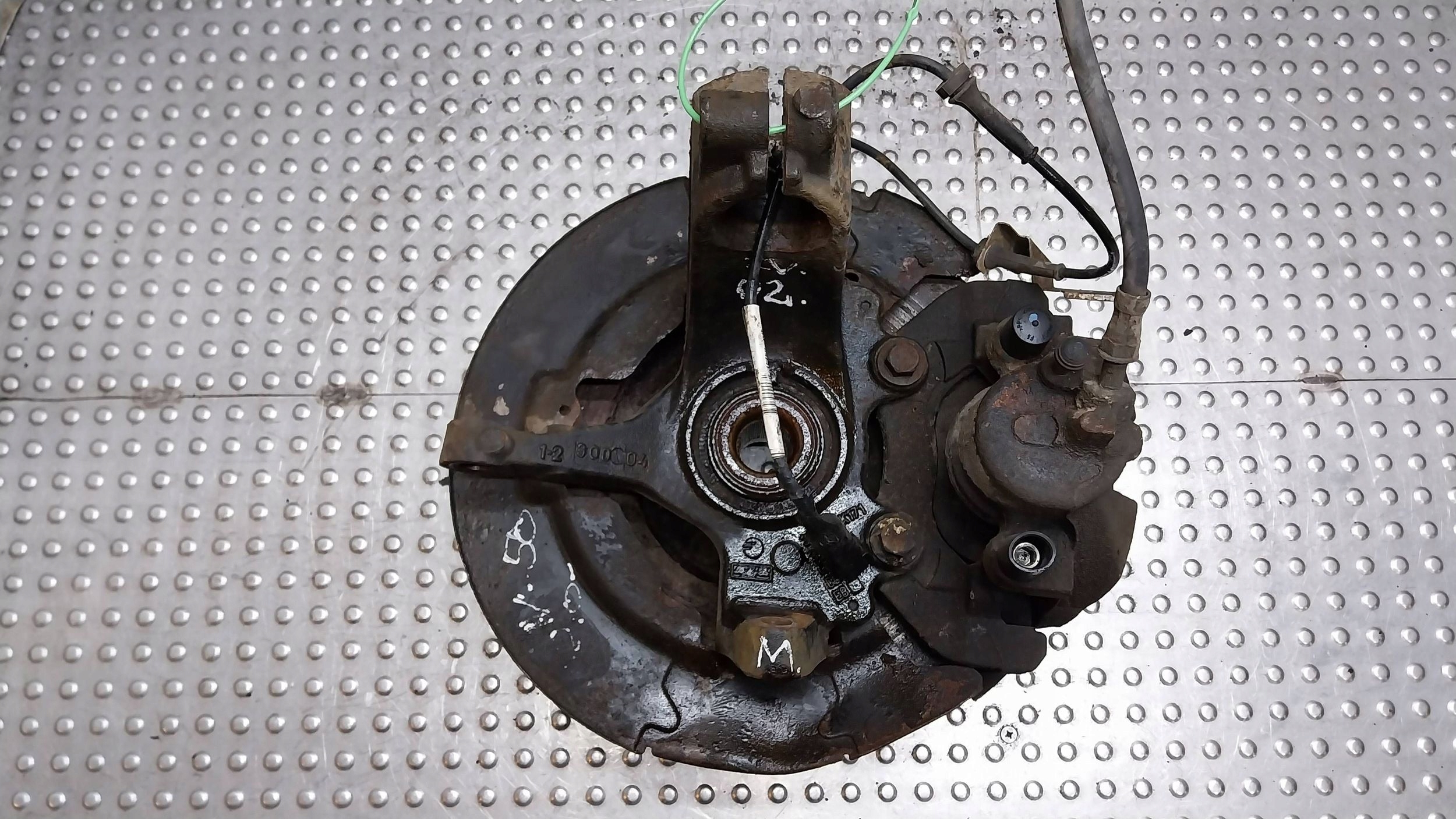 swing left front 3M51-3K171-BF FORD FOCUS MK2 C MAX MK1 VOLVO V50 S40