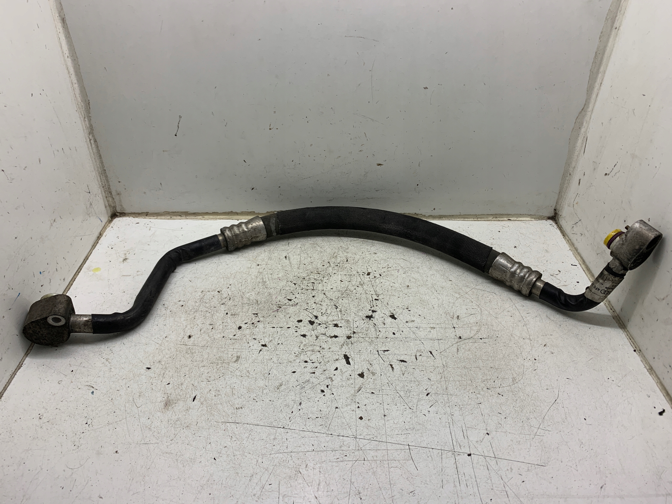 cijevčica prijenos klimatizacije 4F0260707AF AUDI A6 C6