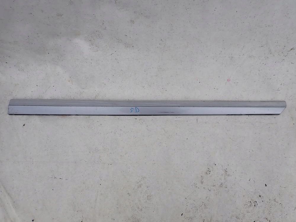 VW PASSAT B8 14-23 moulding door right front