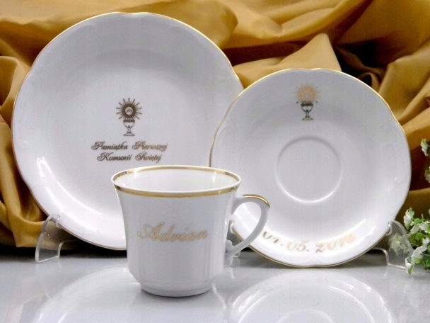 566 PAMIĄTKA 1 KOMUNII ŚW. 1/3E IMIĘ I DATA MALCER PORCELANA WYPIS Kod producenta K-610-566-2-03