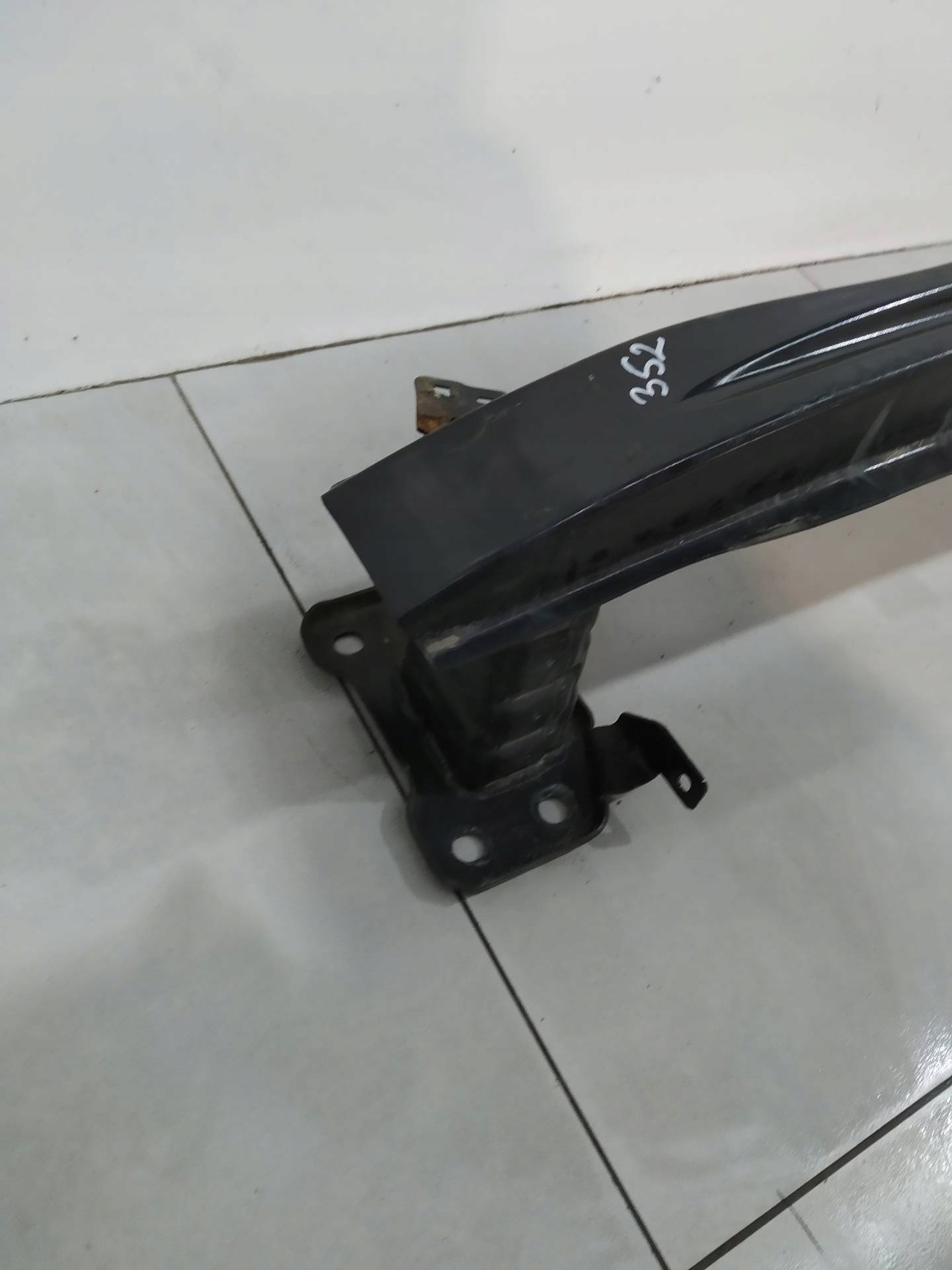 Traversa Paraurti Anteriore Skoda Superb II (2008-2015)