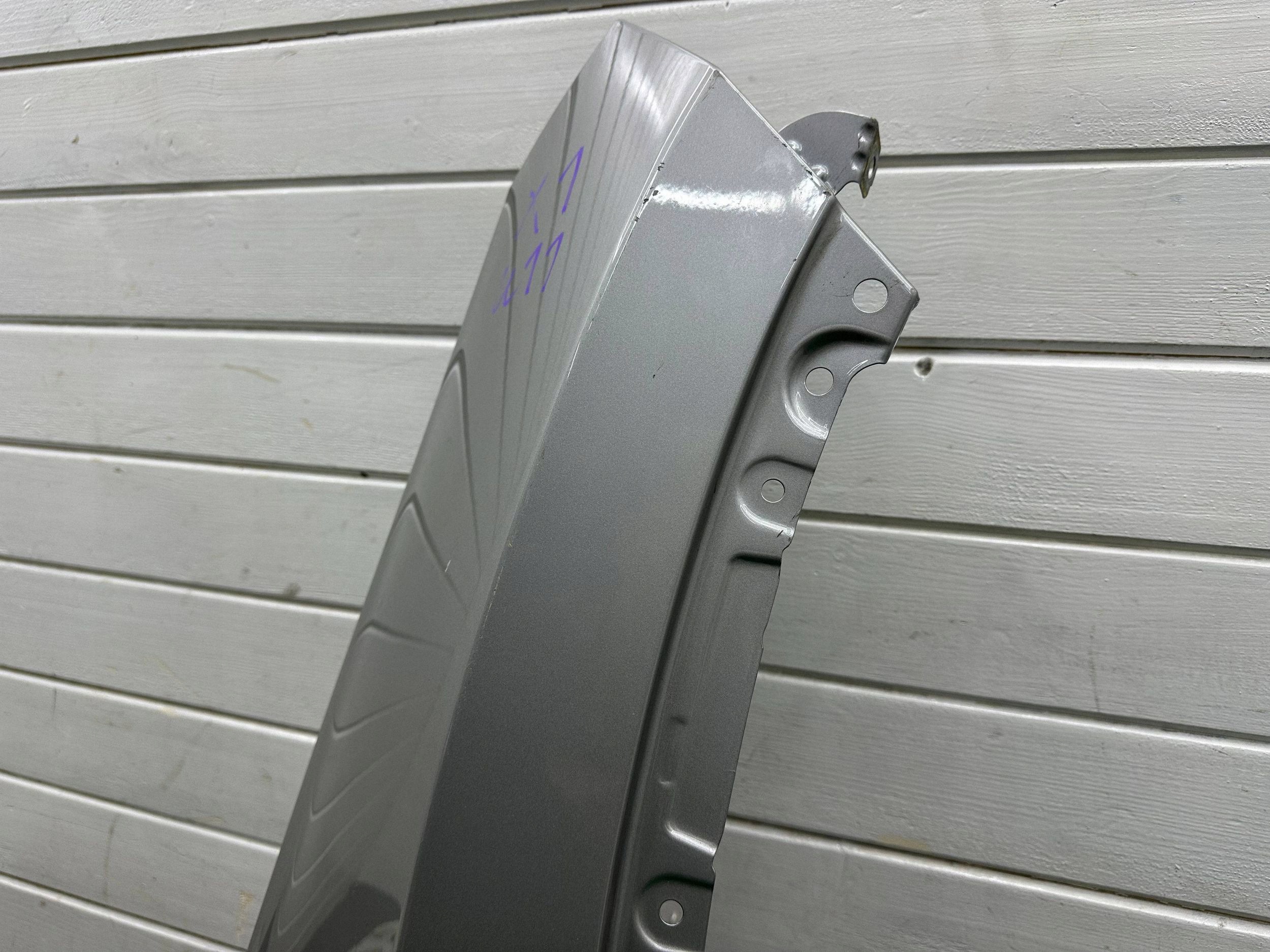 fender front side right BMW X1 U11