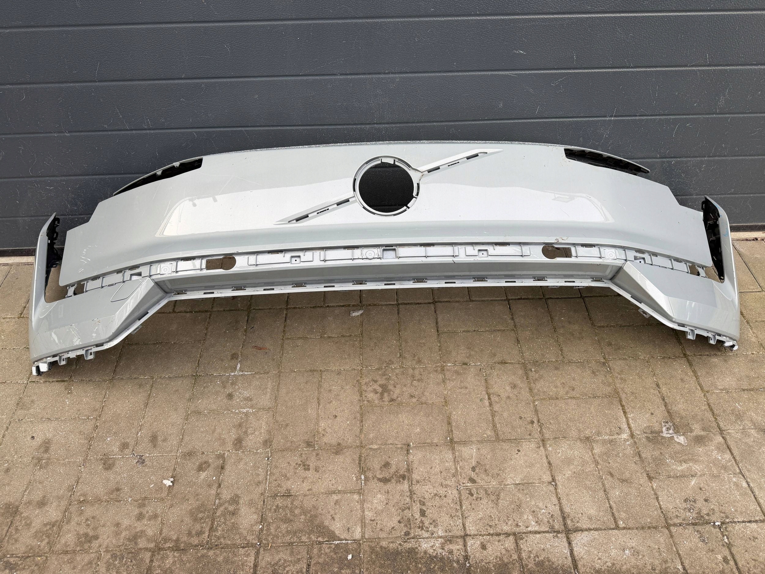 Volvo EX30 EX-30 bumper front front