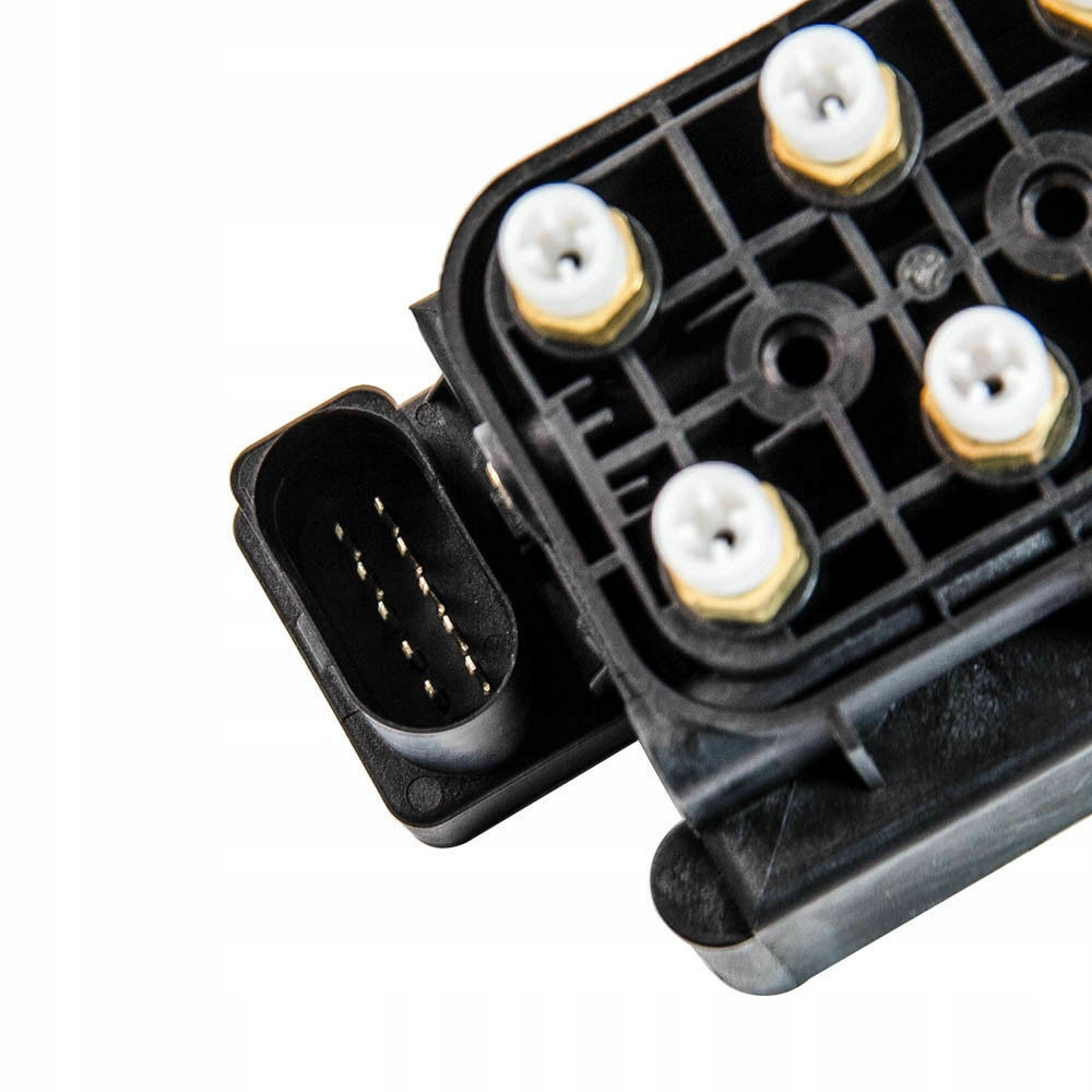 BLOK ZAWOROWY ZAWÓR ROZDZIELACZ PNEUMATYKI AUDI Q7 VW TOUAREG I 7L NOWY Numery katalogowe zamienników 4L0698007A 68204398AA