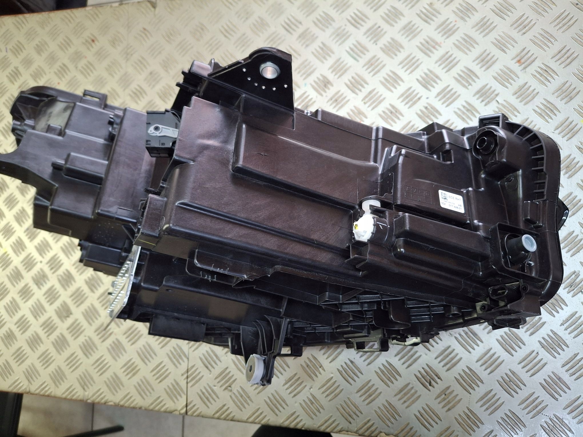 light left front FULL LED BMW X1 U11 2022R->