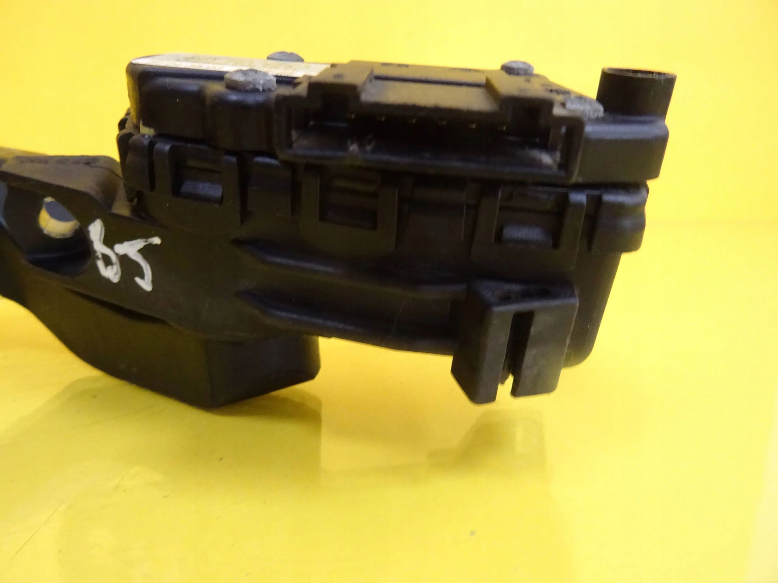 потенциометр газа vw PASSAT B5 8D1721523J NR571