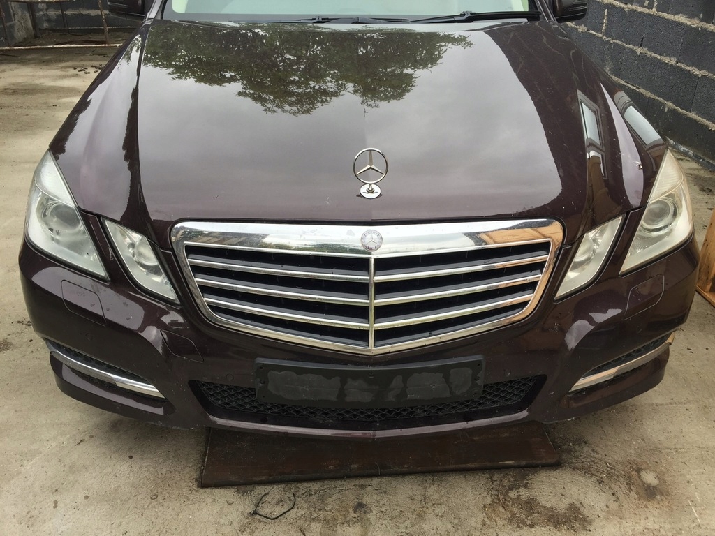 497 XENON EUROPA Mercedes w212 MASKA ZDERZAK LAMPY BŁOTNIK KOMPLETNY PRZÓD
