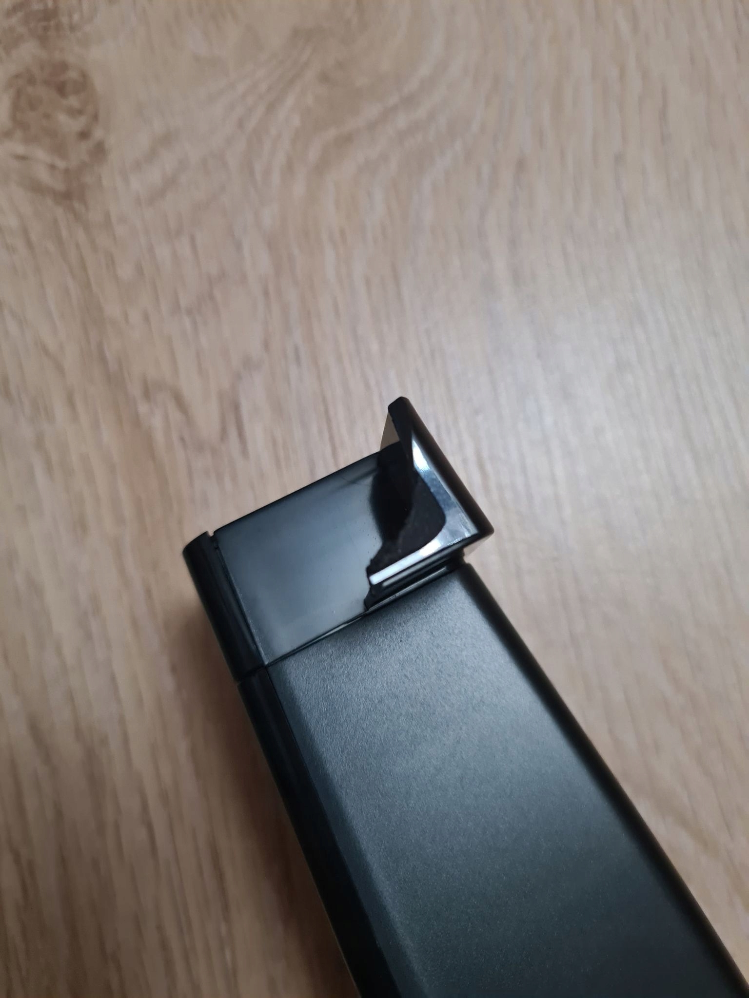 SMALODY SOUNDBAR USB GŁOŚNIK LED MIKROFON Kolor czarny