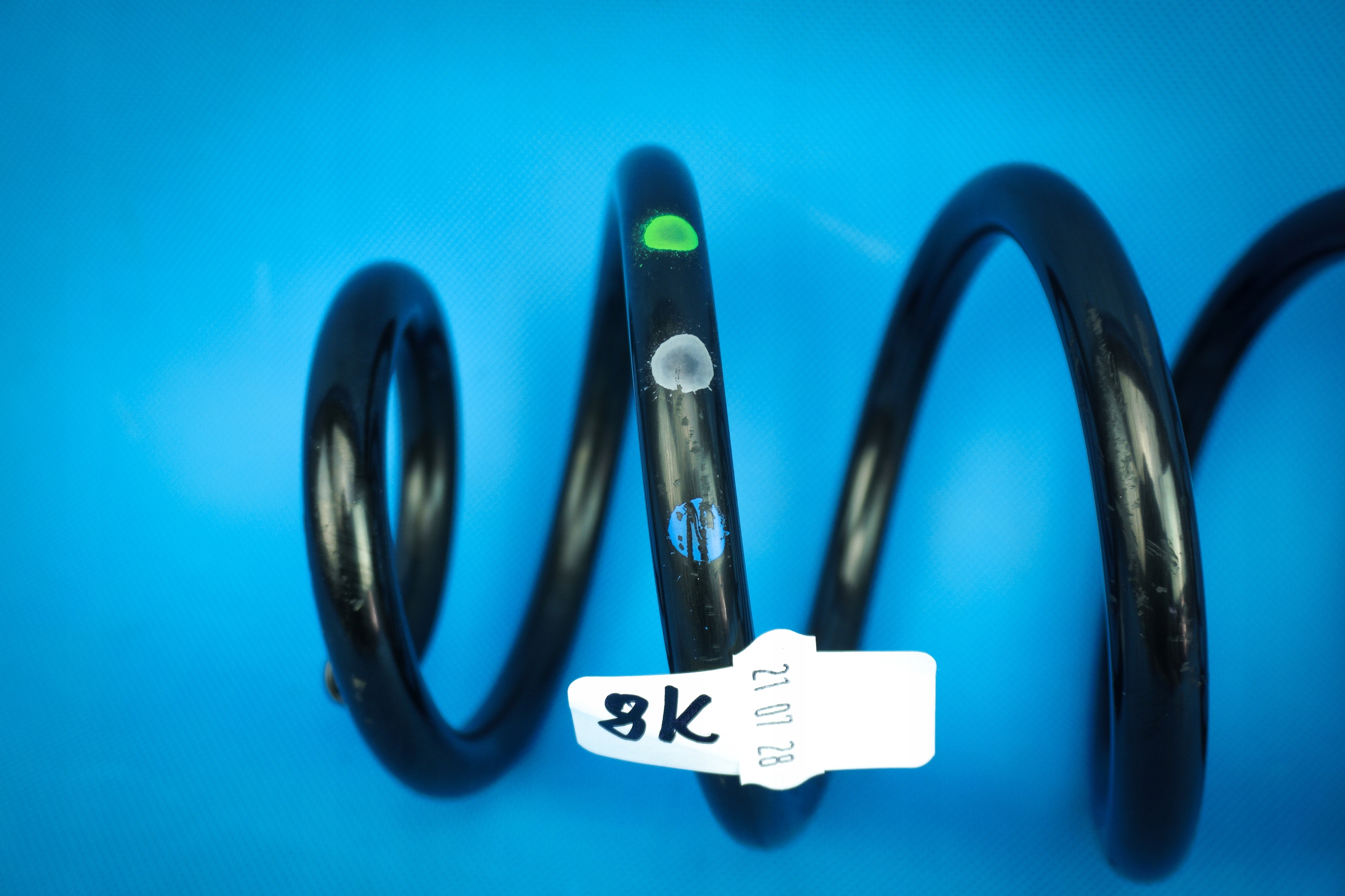 8K0 511 - Амортизатор весна задний Audi A4 A5 8k0511115hb