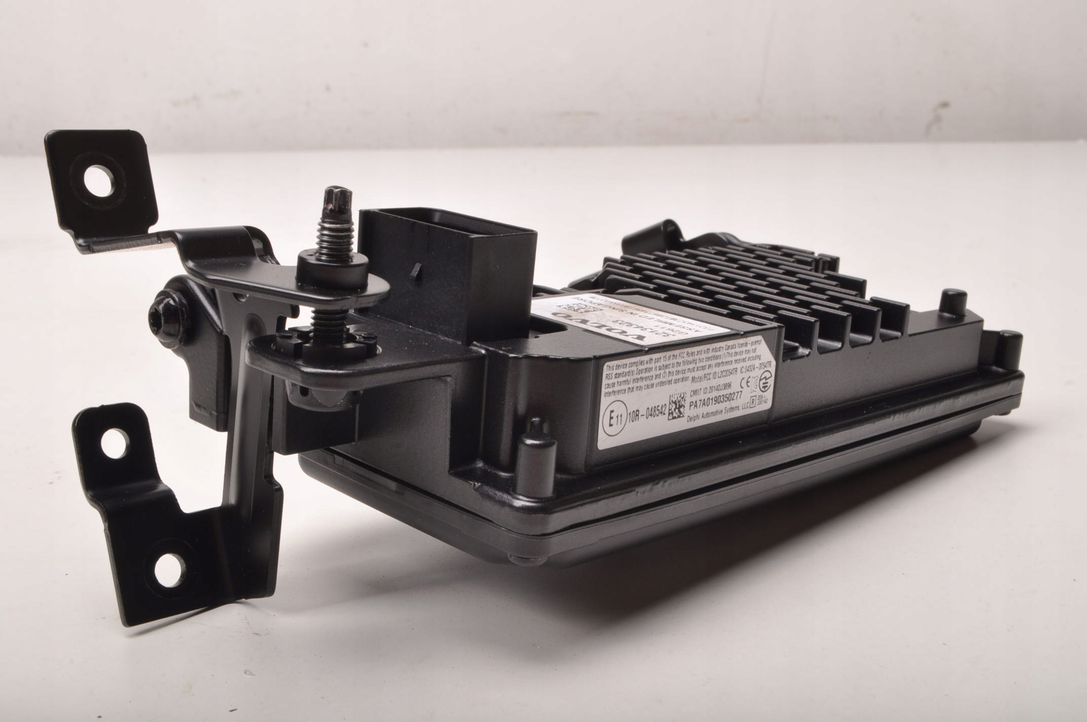 volvo S60 III V60 II P32134323