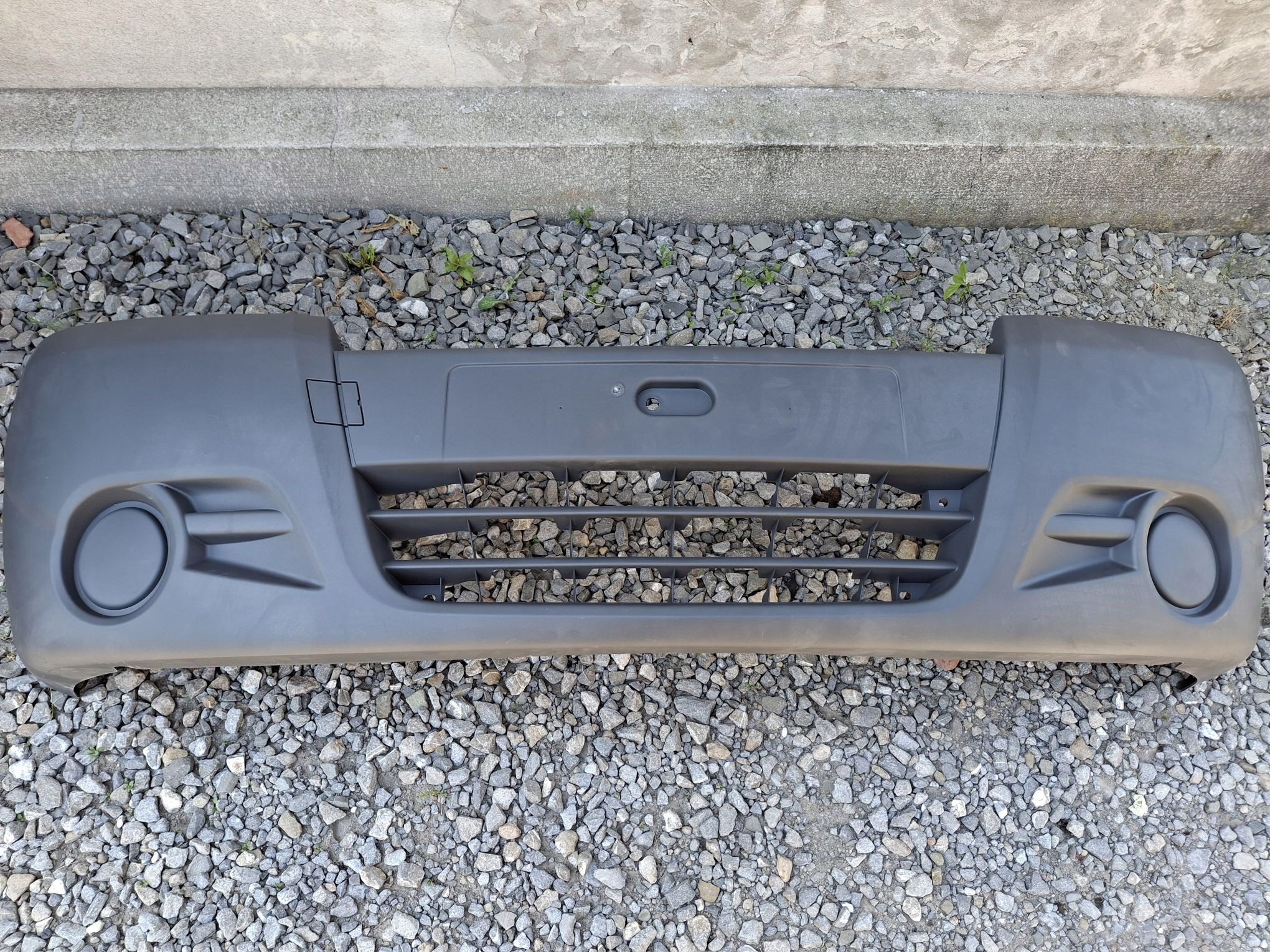 Frontstoßstange OPEL VIVARO A LIFT 2006R->