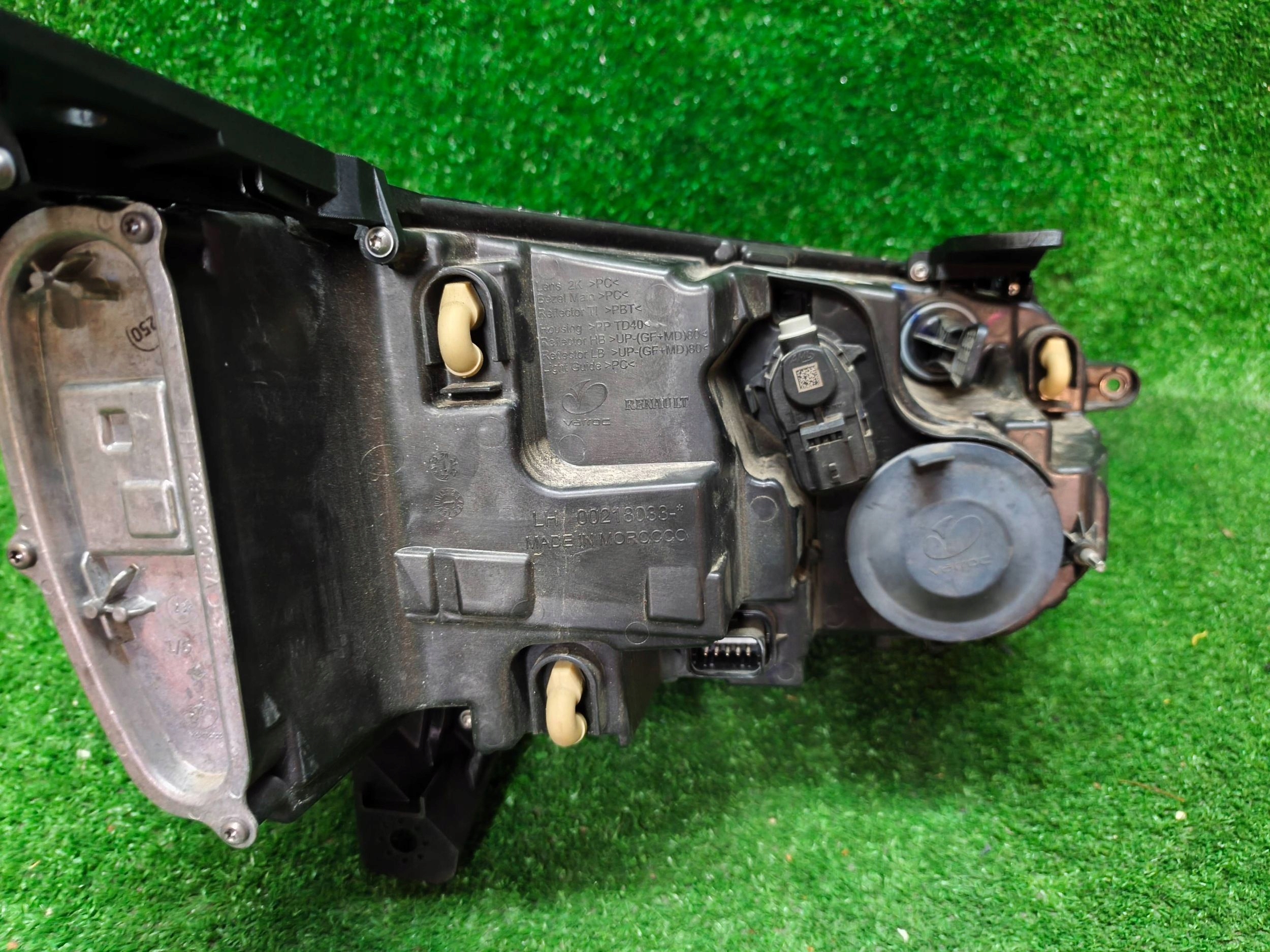 REFLEKTOR left front DACIA SANDERO III LOGAN JOGGER NR.1129