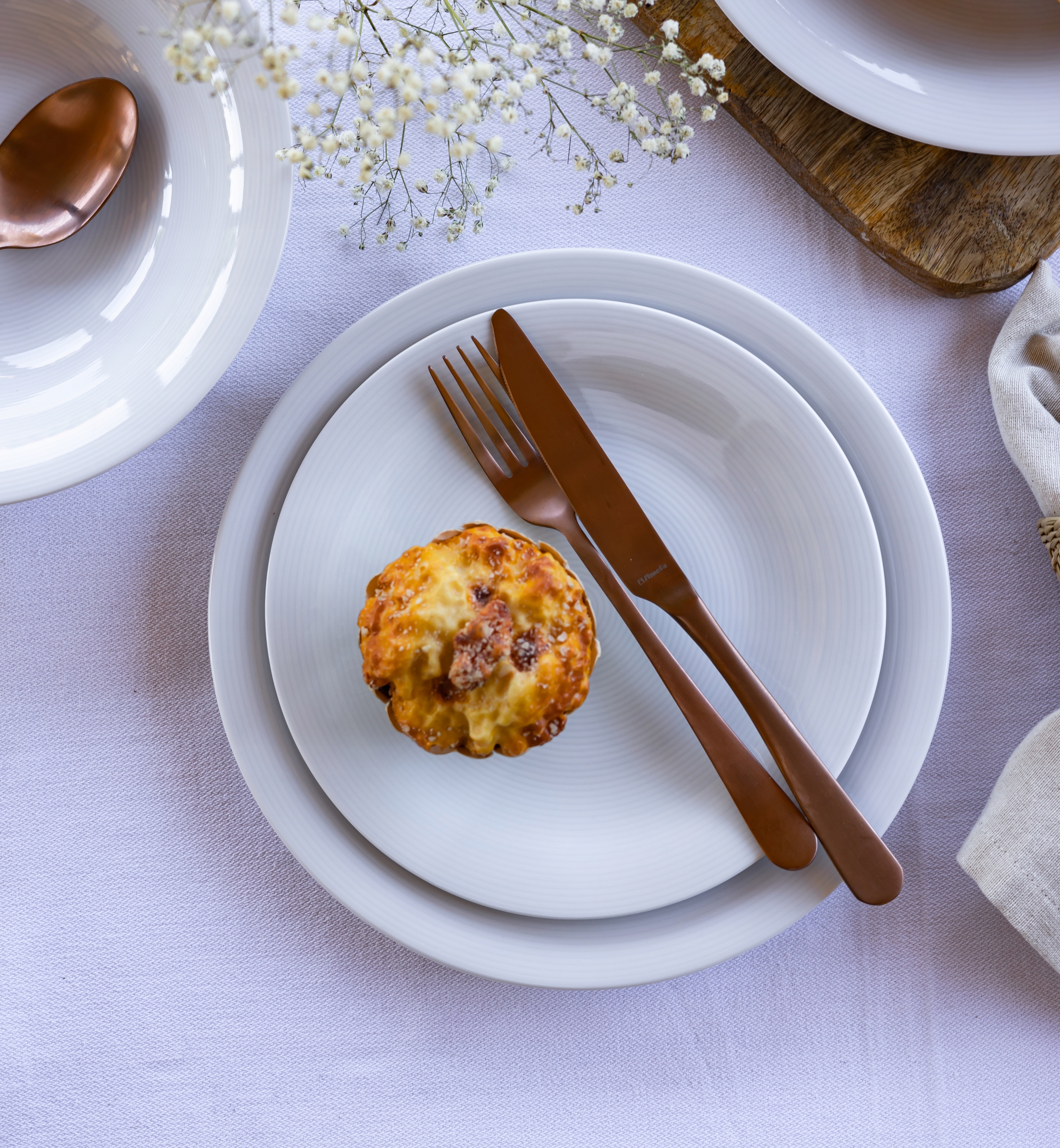 LUBIANA ETO SERWIS OBIADOWY 18 EL 6 OS PORCELANA Kolor biały