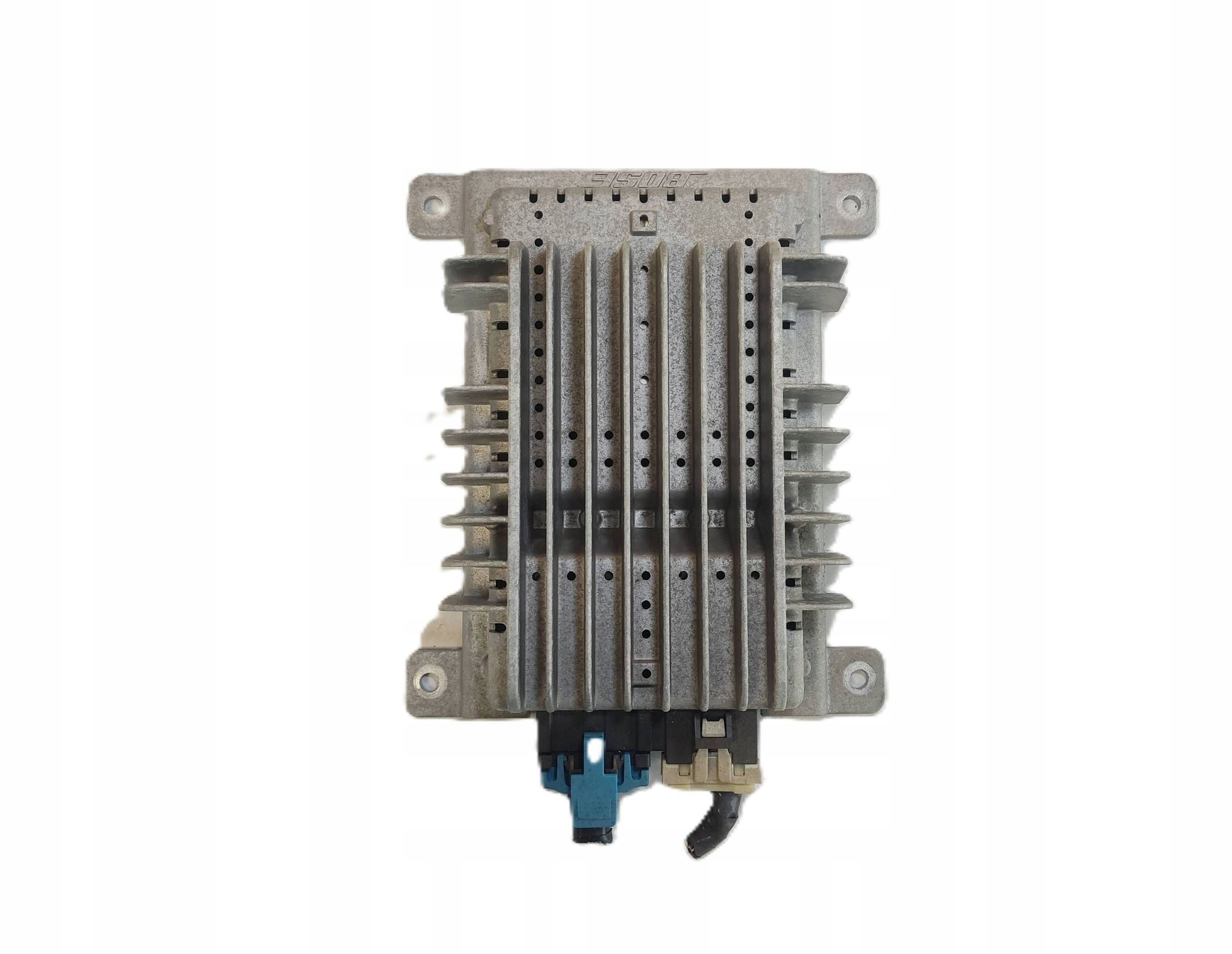 Усилитель bose Nissan OE 28060CB00C