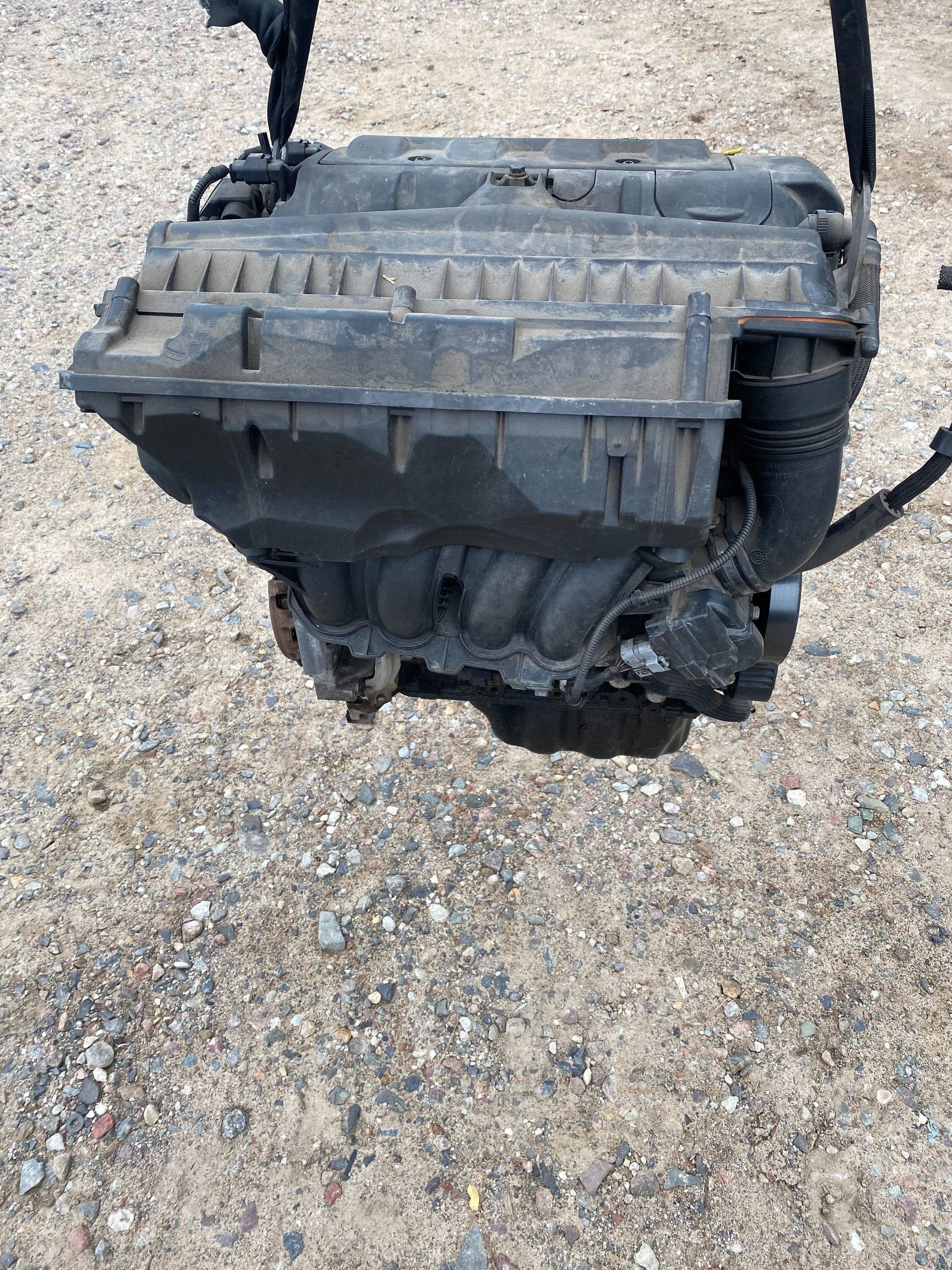 PEUGEOT 207 1.4 16V complete engine OSPRZET PSA 10FGAH