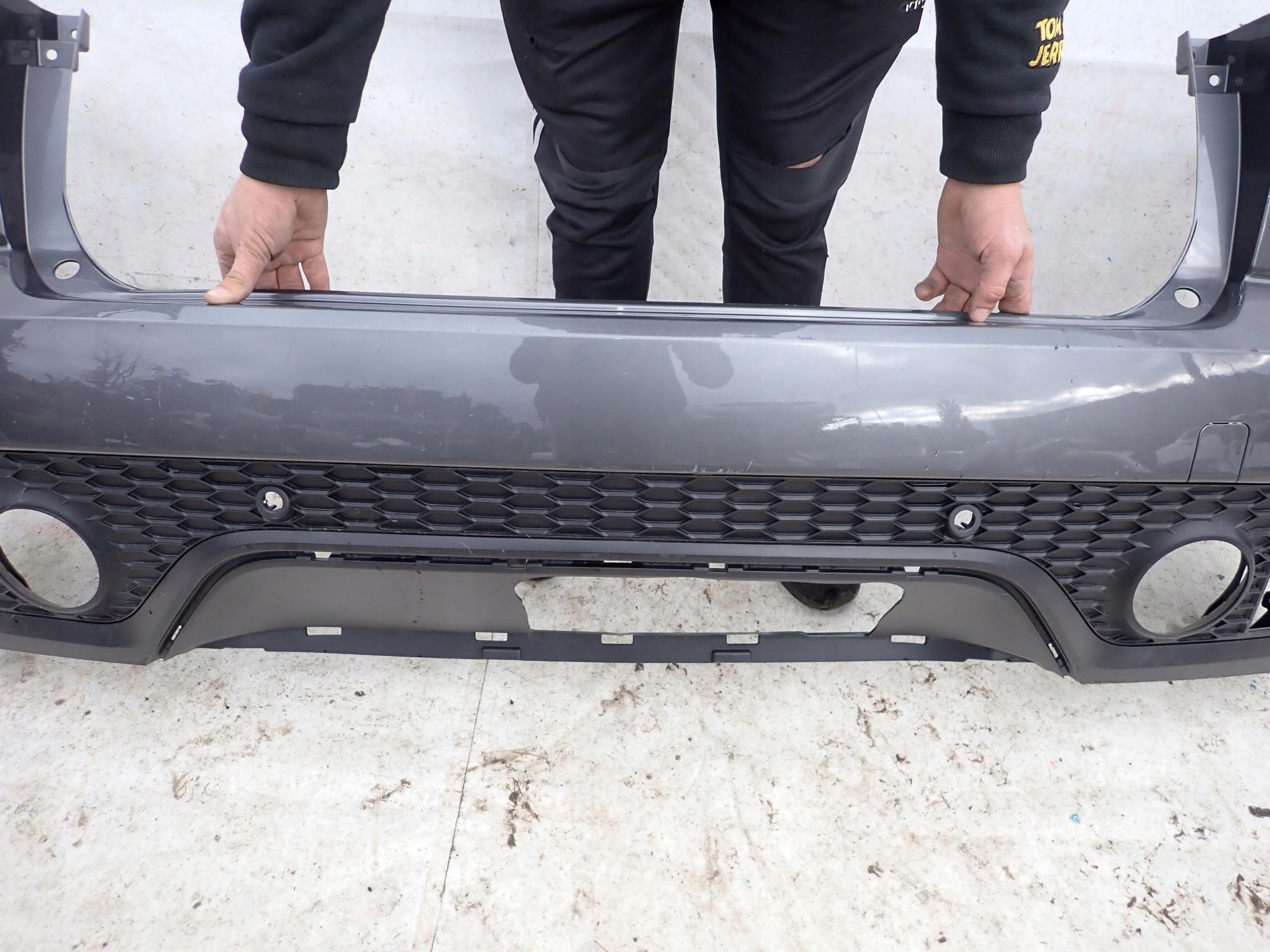 JAGUAR E-PACE 17-> Stoßstange heck hinten PDC