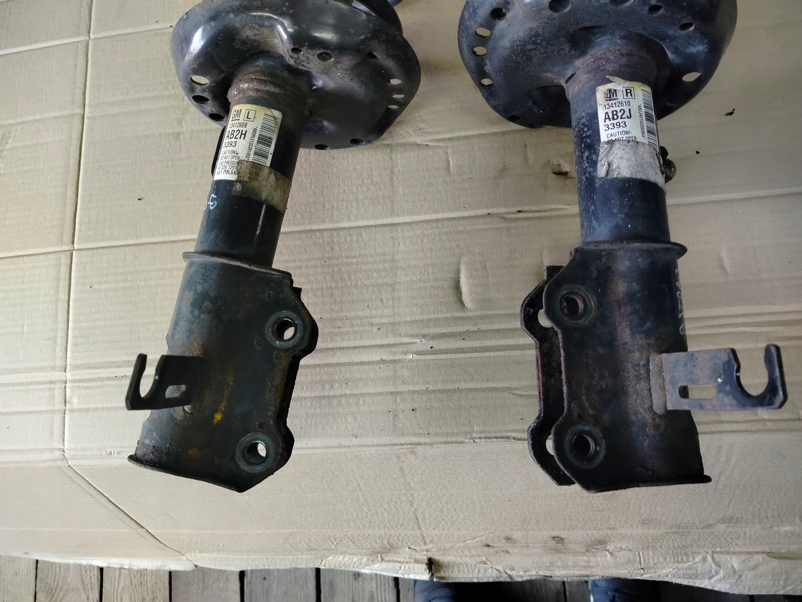 OPEL ASTRA J shock absorber McPherson left front 13412609
