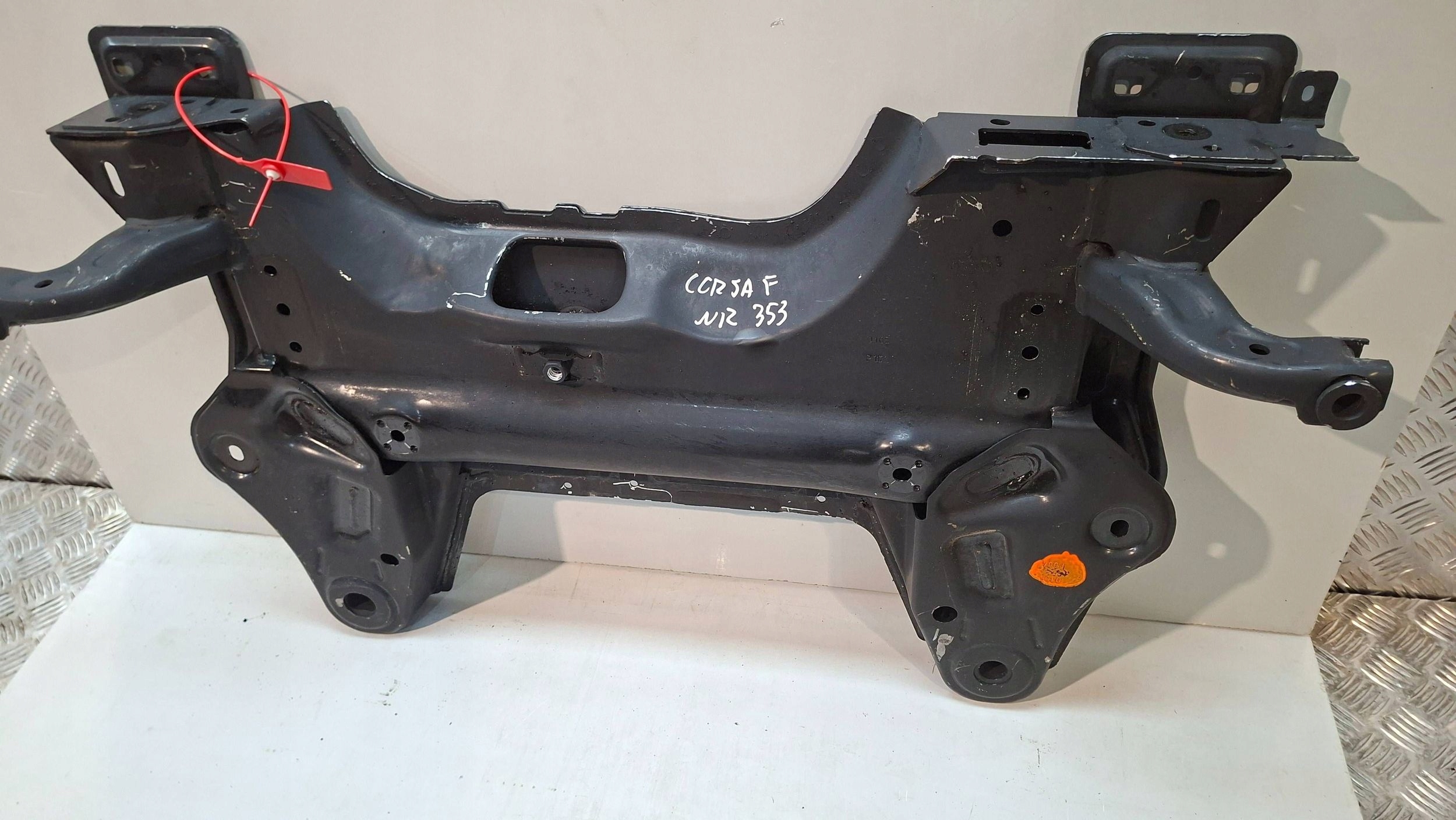most prednja OPEL E CORSA F E208 II 2019