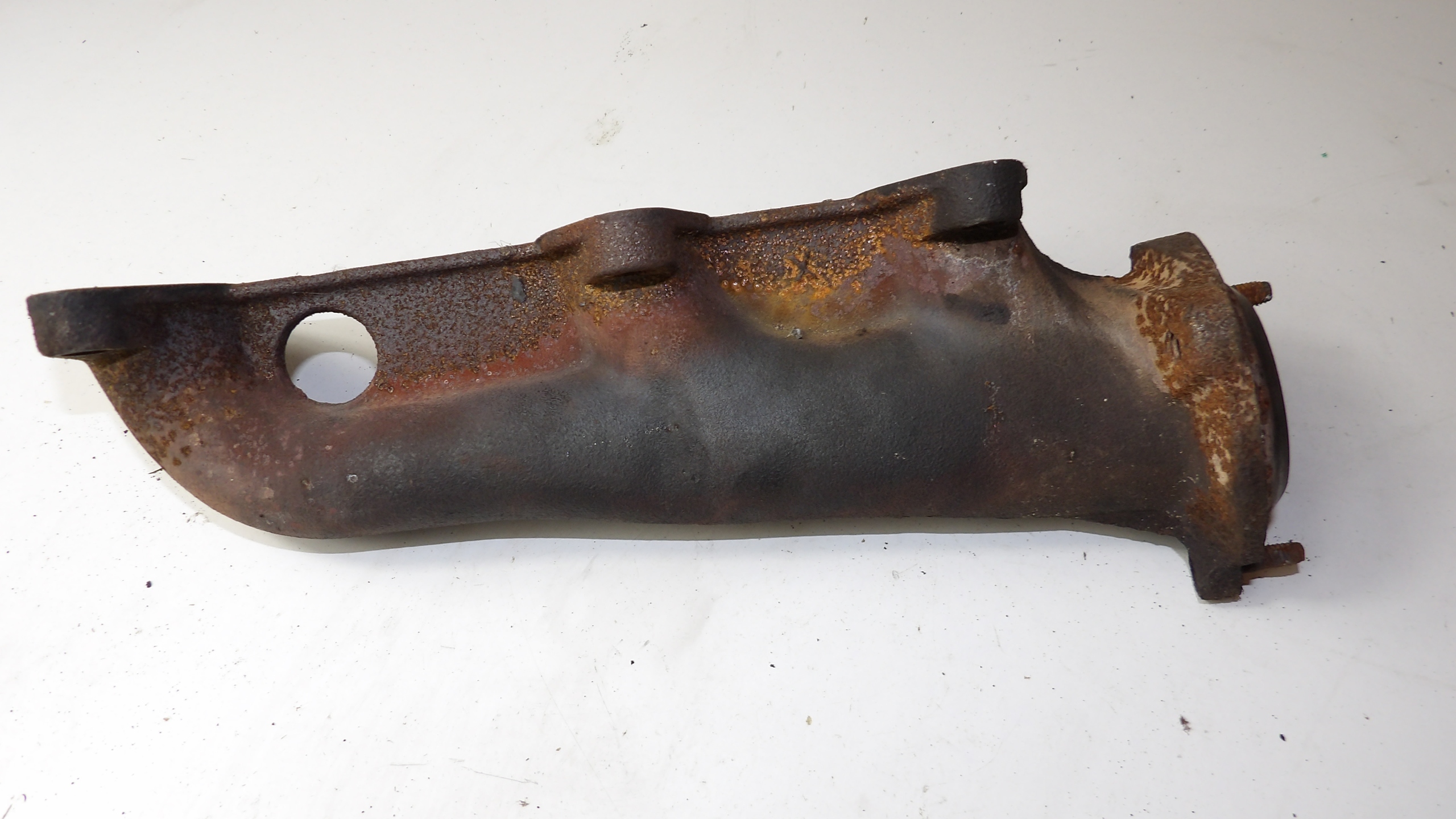 AUDI A4 B5 2.6 V6 exhaust manifold right