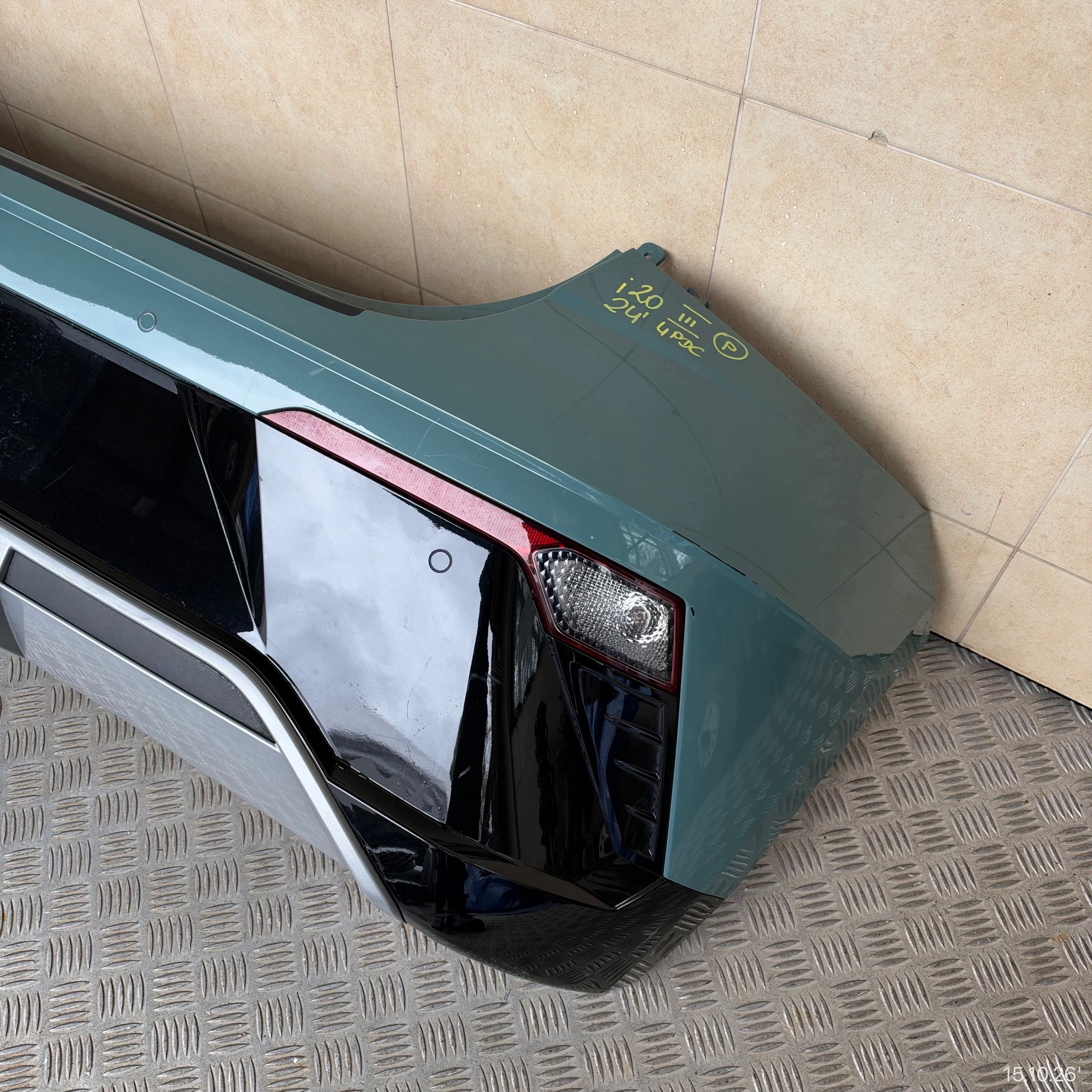 bumper rear complete HYUNDAI I20 III 2024 year 4 PDC