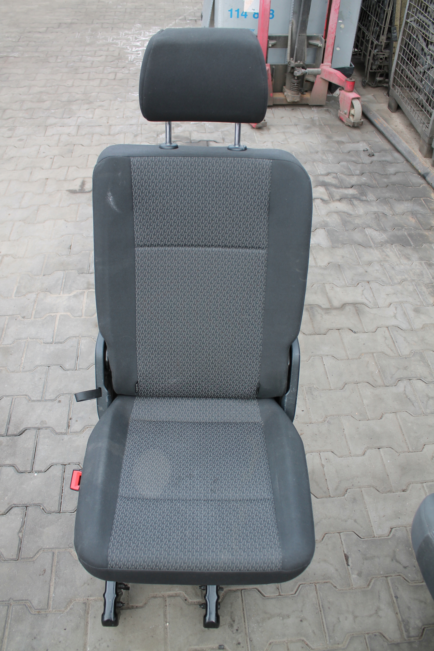 Sitz Sitz KOZIOLEK links VW T6 KUTAMO