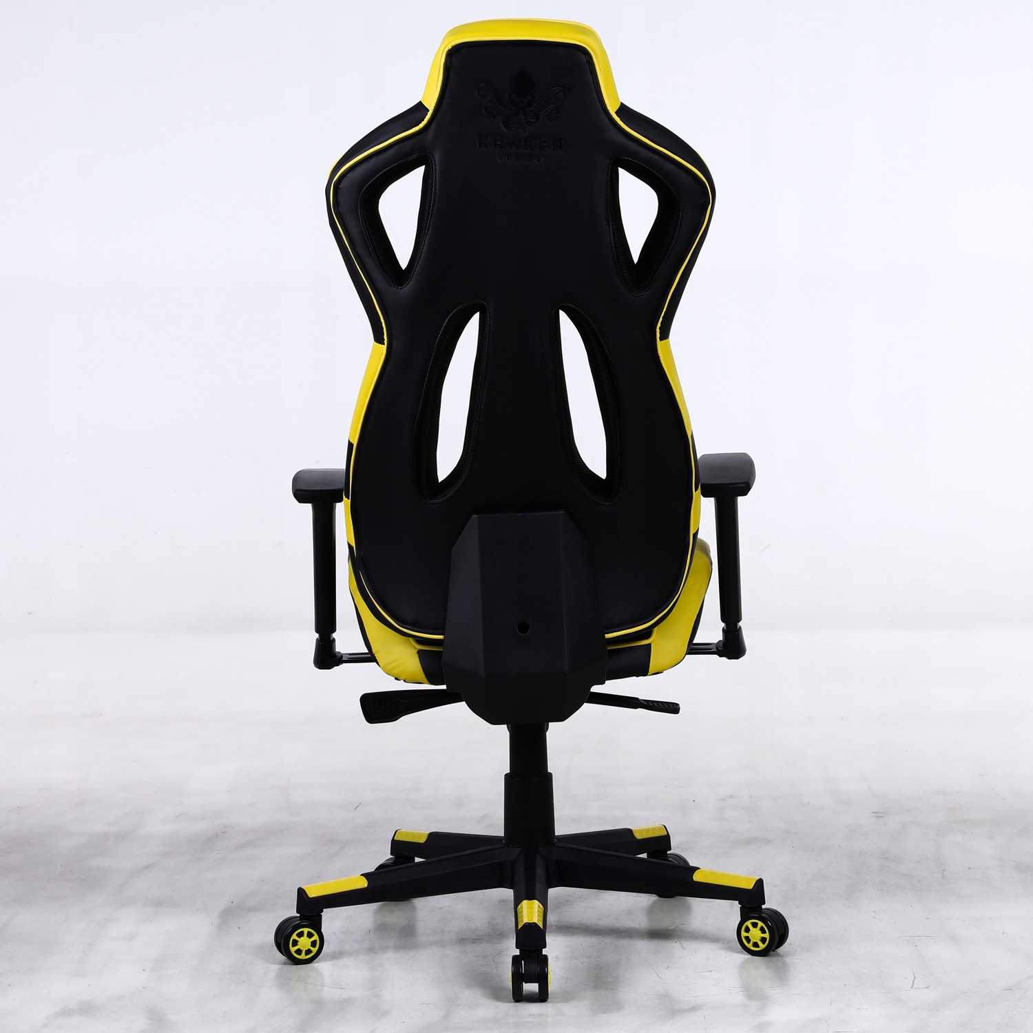 FOTEL GAMINGOWY GRACZA KRZESŁO OBROTOWE DO BIURKA Model SCARAB