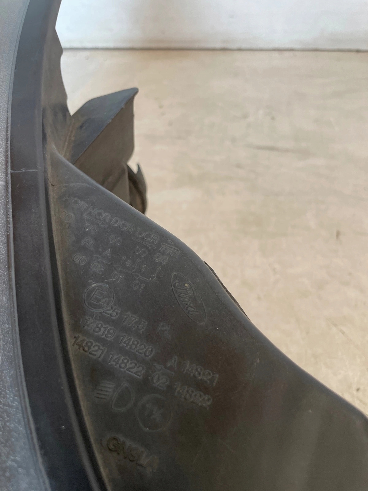 light front front right Ford Focus MK3 UK Anglik