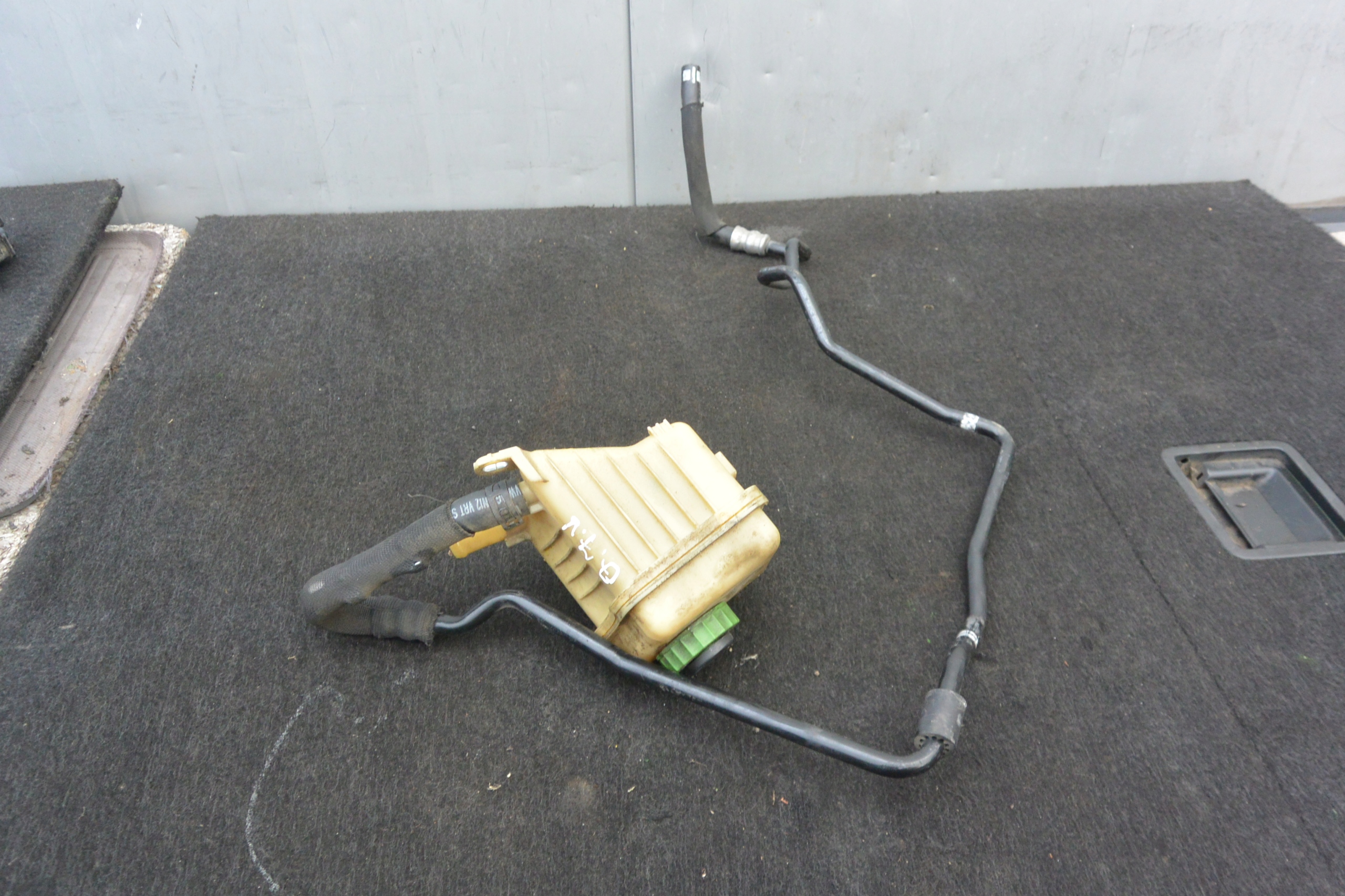 BOCA SERVA AUDI Q7 4L
