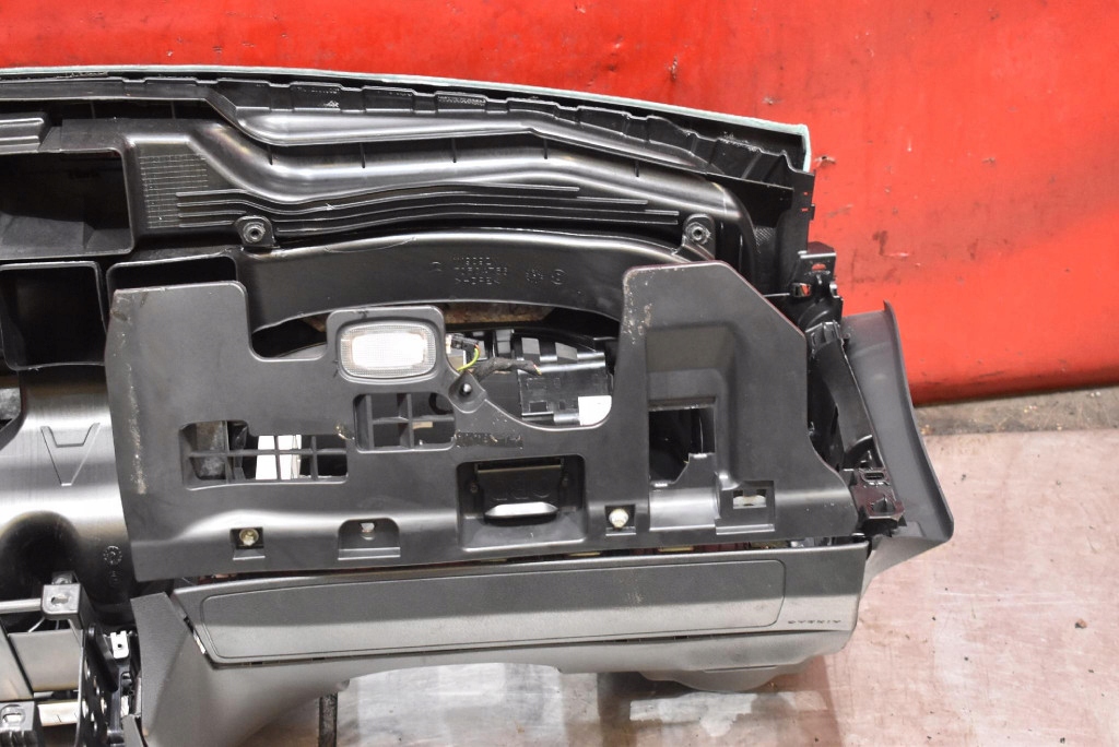 dashboard instrument panel console cockpit airbag EU MERCEDES CLA C117 AMG 13-16