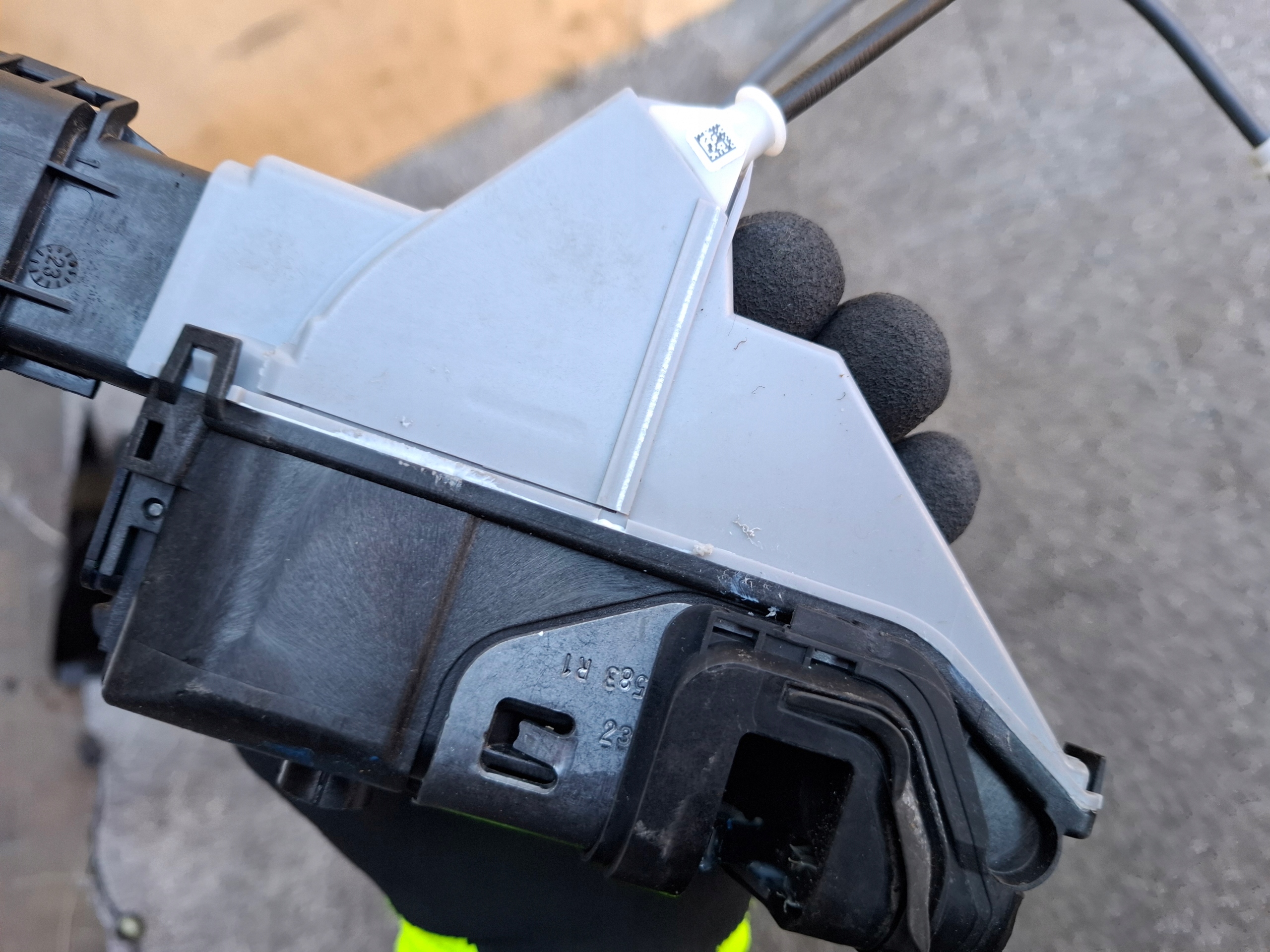 lock door right rear part CITROEN C3 AIRCROSS 23r
