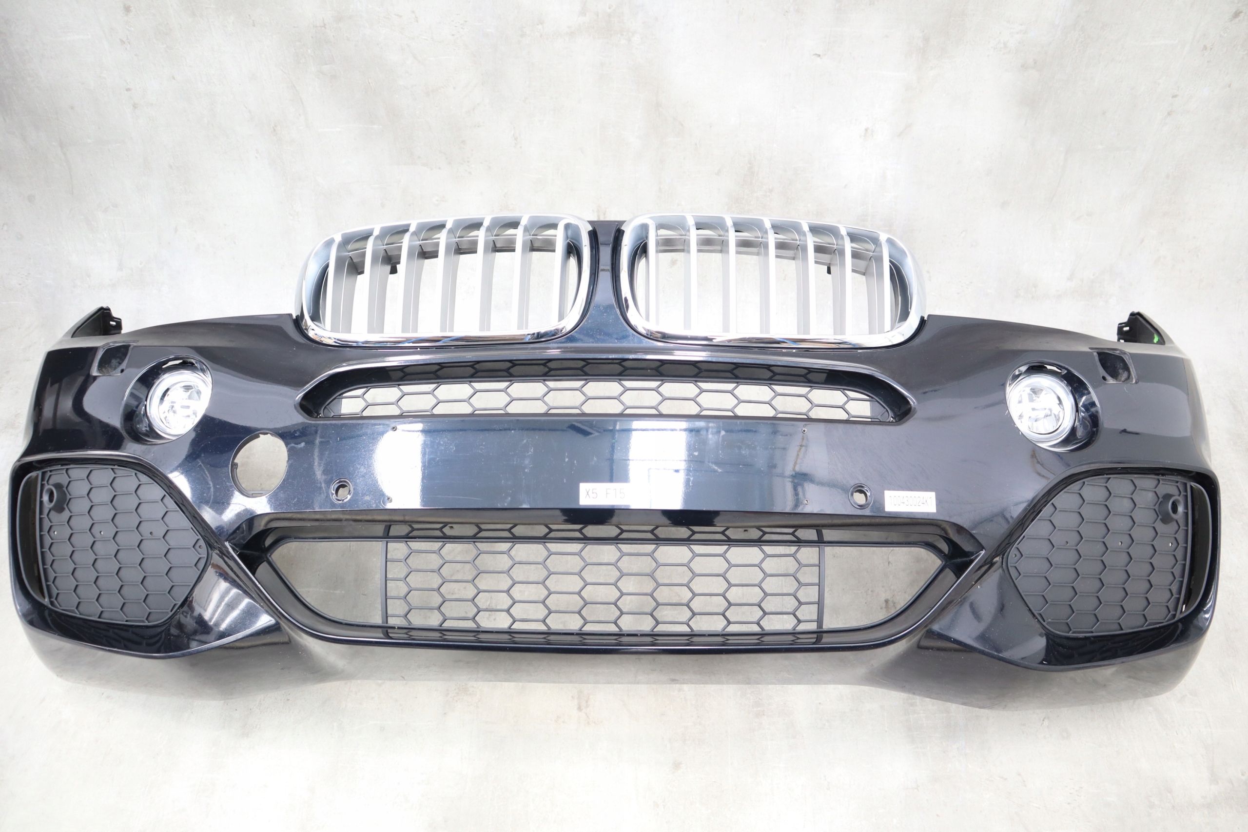 ZDERZAK BMW X5 F15 HALOGENY LED NA PDC M PAKIET