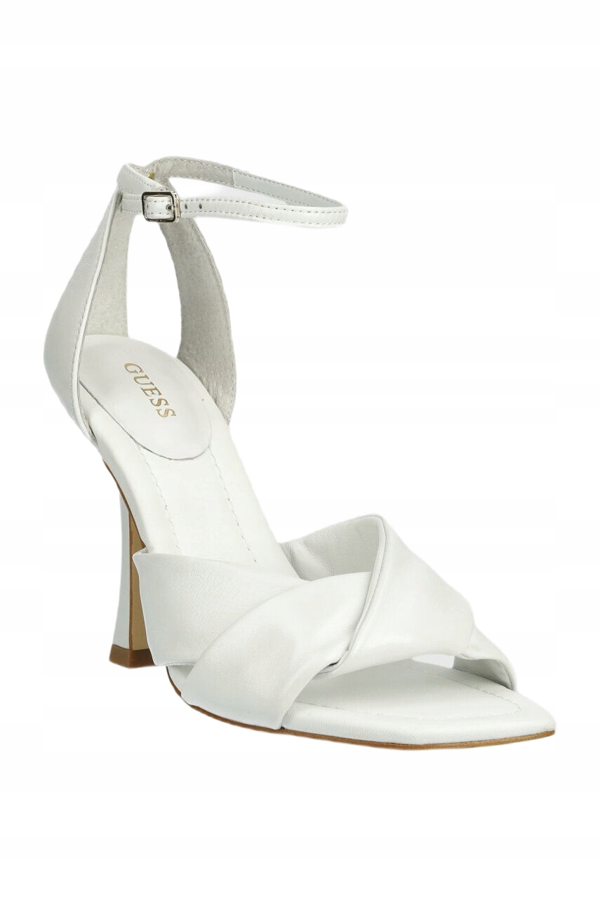 Guess Dámské bílé sandály Hyson 40 Eu