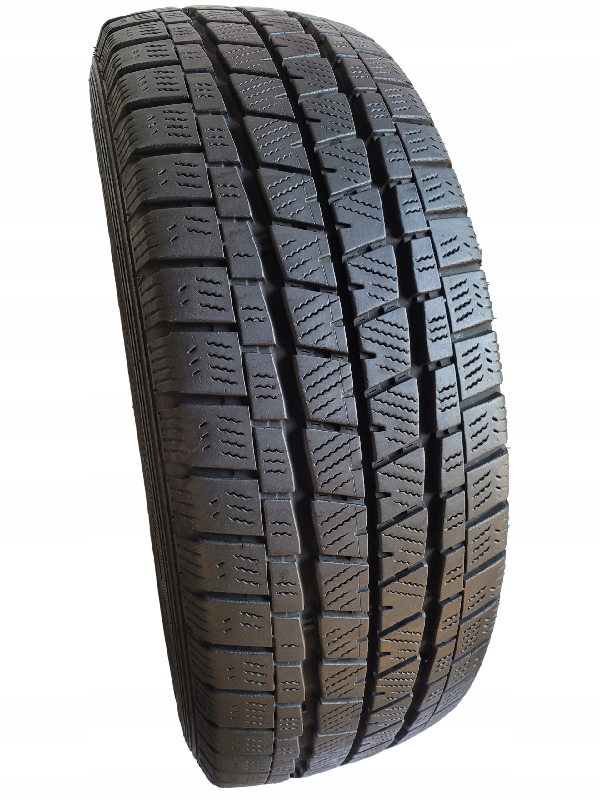 Falken EuroWinter VAN01 215/65 R16C 109 / 107t 8mm