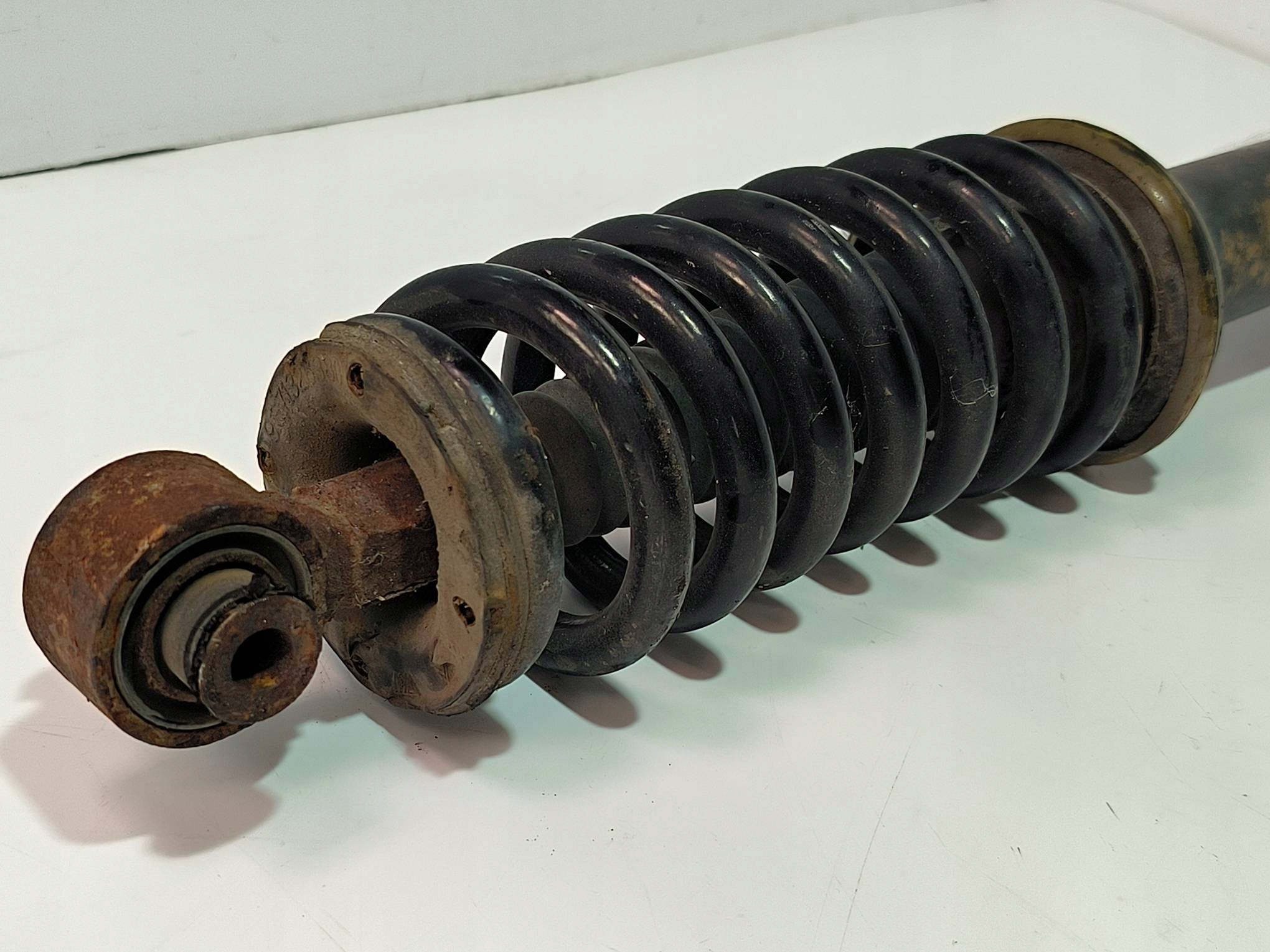 shock absorber left rear part 9672931680 PEUGEOT 508