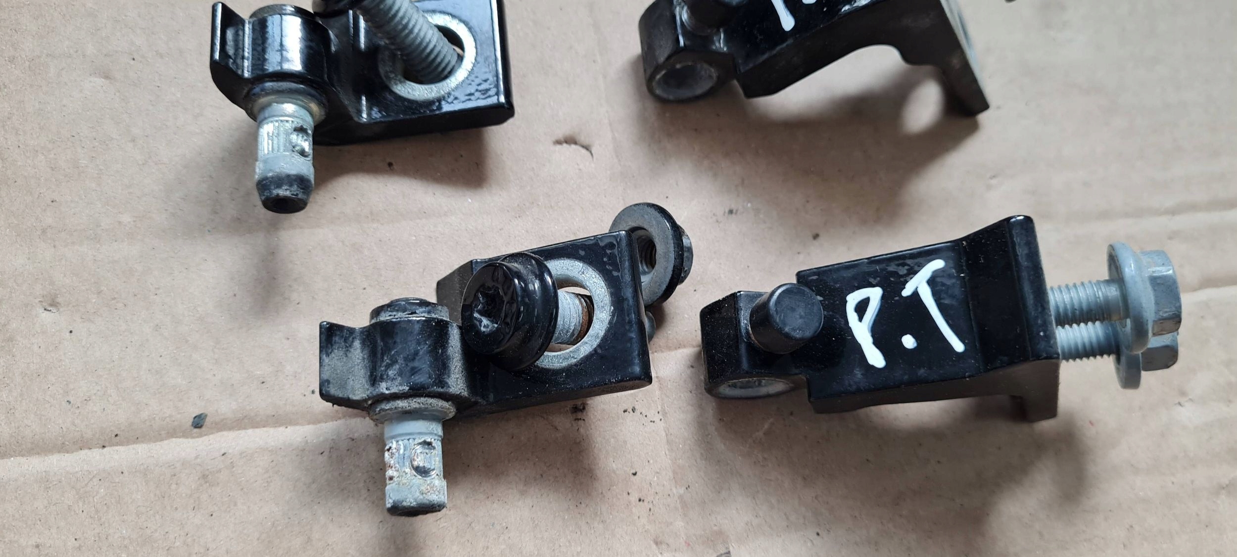 S4 B9 8W A4 hinge hinges door right right rear part KOMPLET LY9T