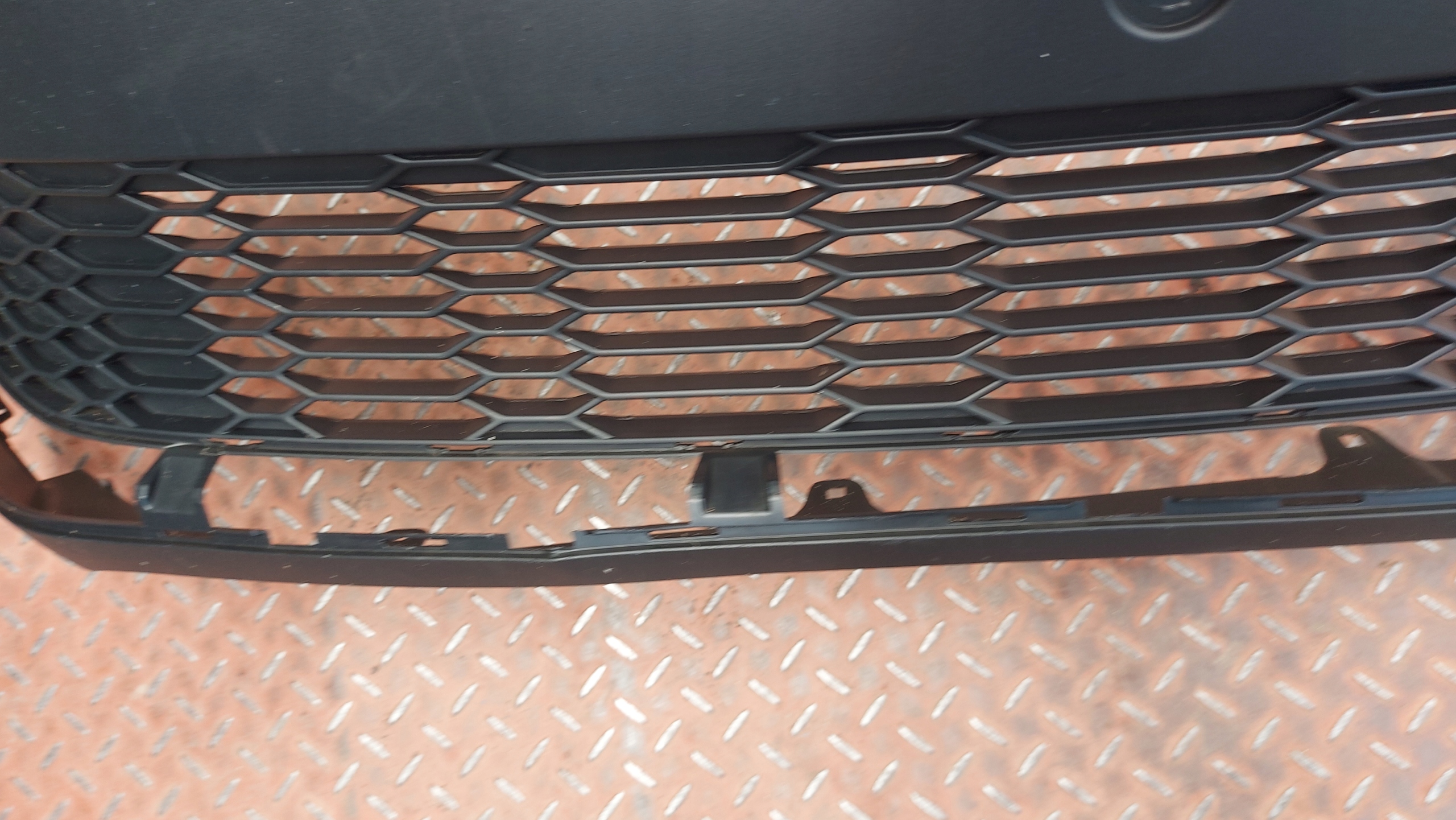 grid of a bumper central front front TOYOTA CHR C-HR 19- LIFT
