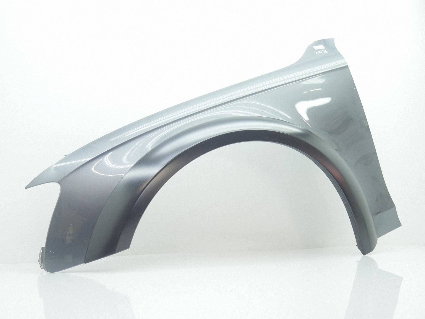 fender left front front moulding AUDI A4 B8 LIFT ALLROAD LX7R
