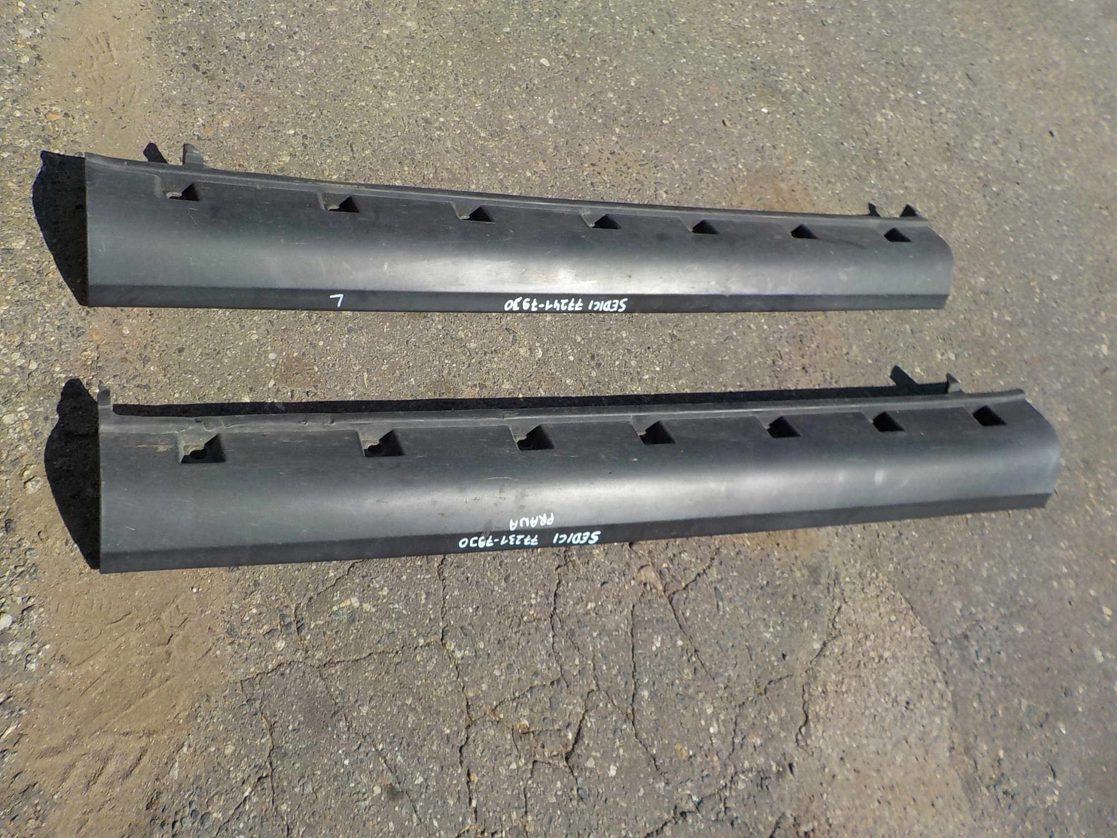 moulding threshold left fiat sedici 2006r