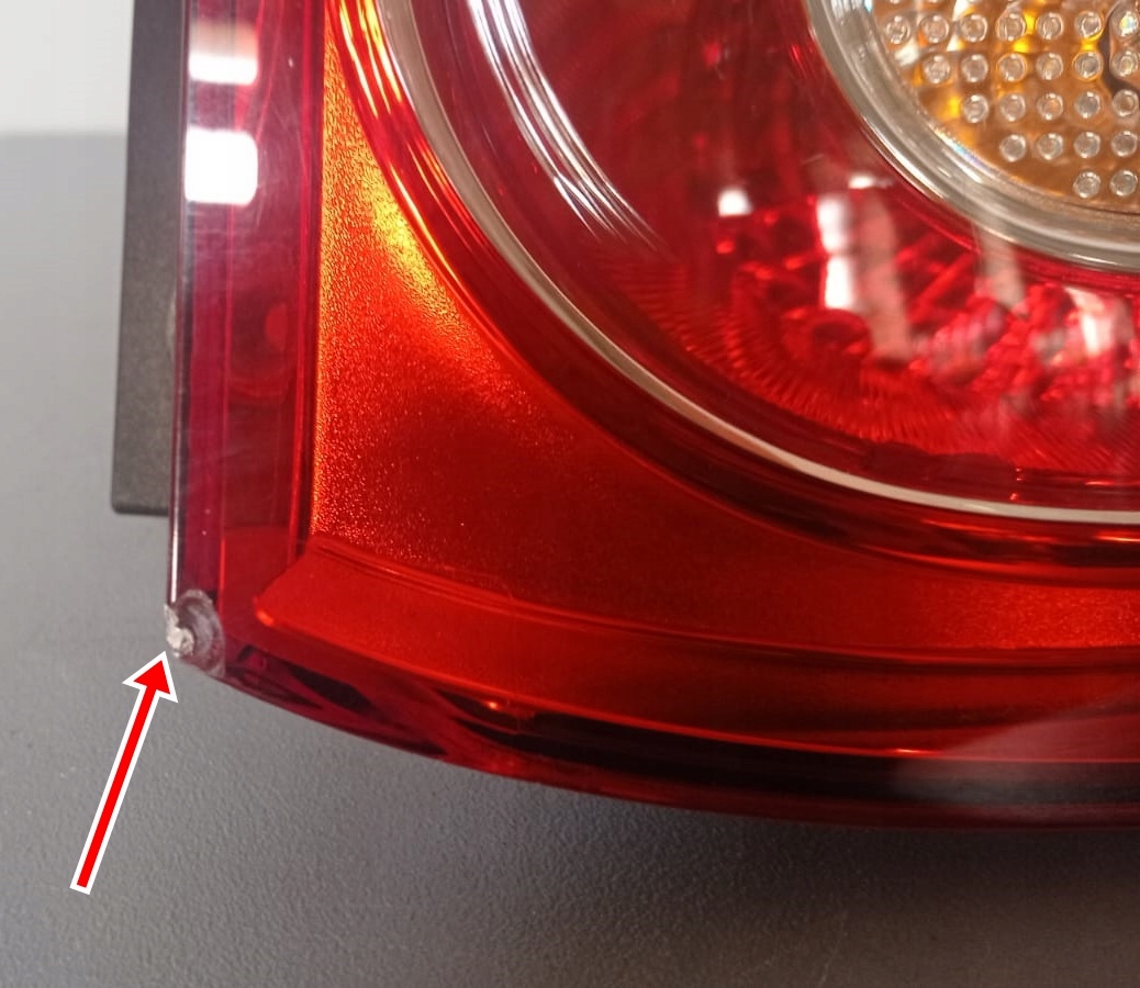 VW TIGUAN 10R light right rear part EU