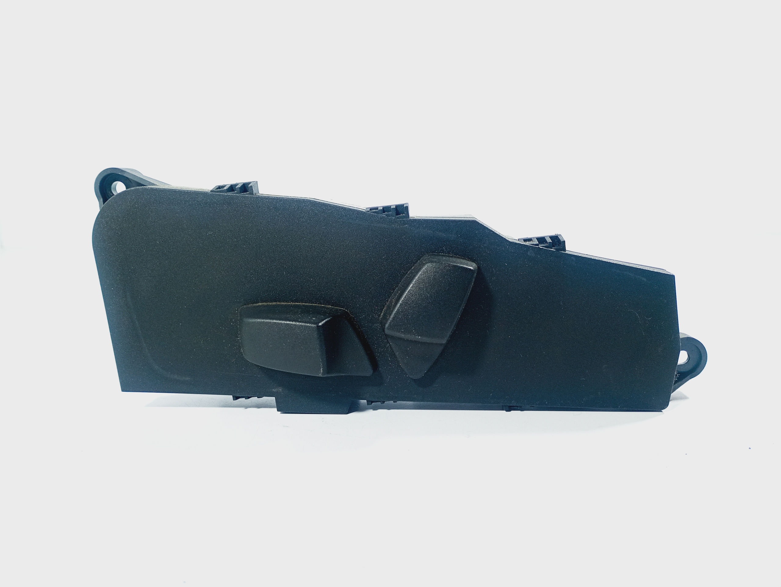 switch switch regulation seat right front 28311553 BMW F11 10-17