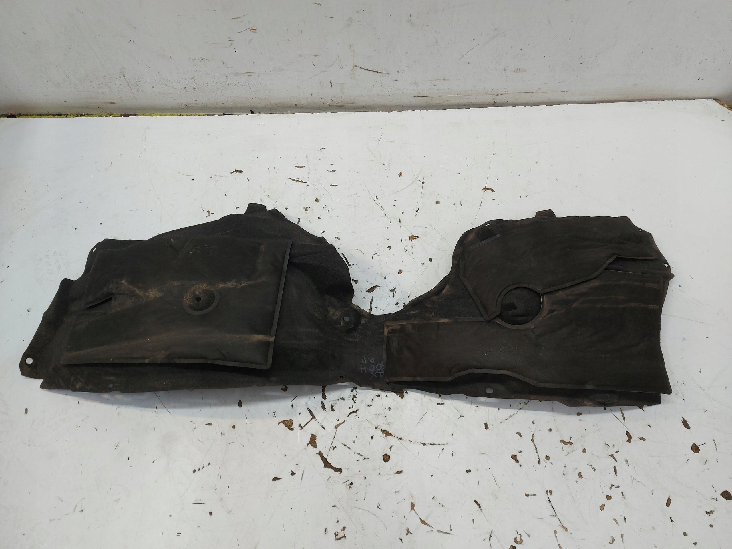 LEXUS RX500H V 5 2023- mudguard left front