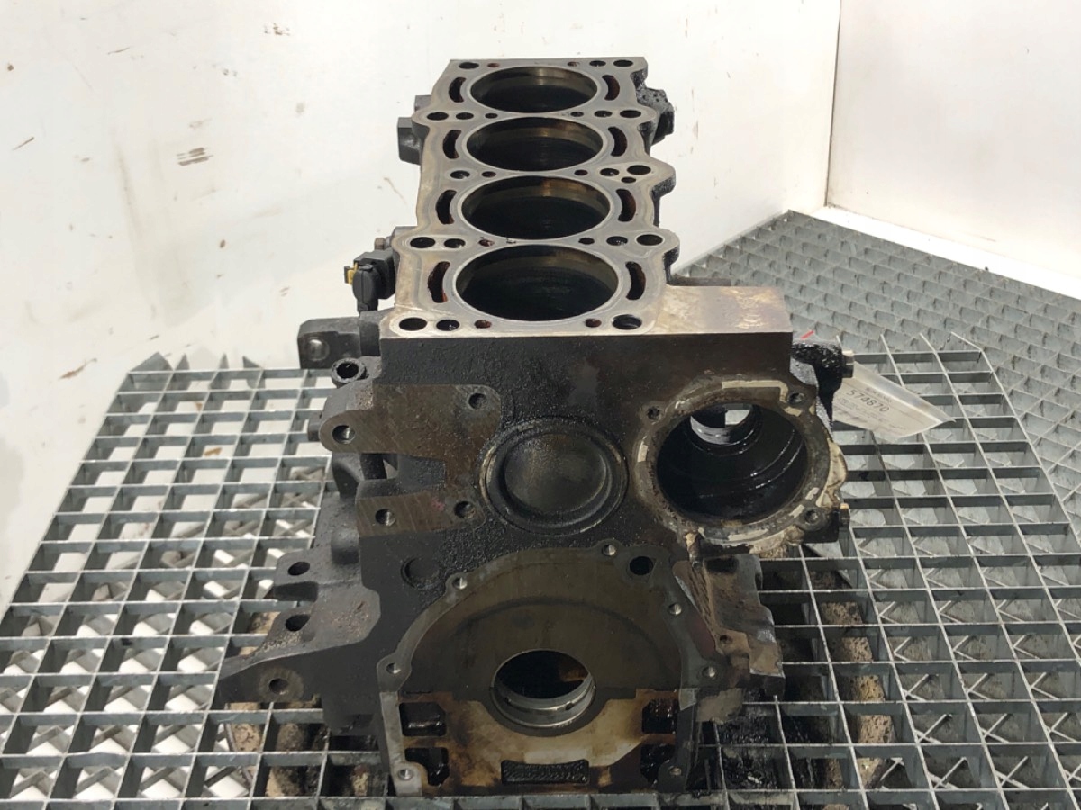 BLOK SILNIKA FIAT LINEA 06-22 1.4T-Jet 120KM 198A4000 Producent części OEM