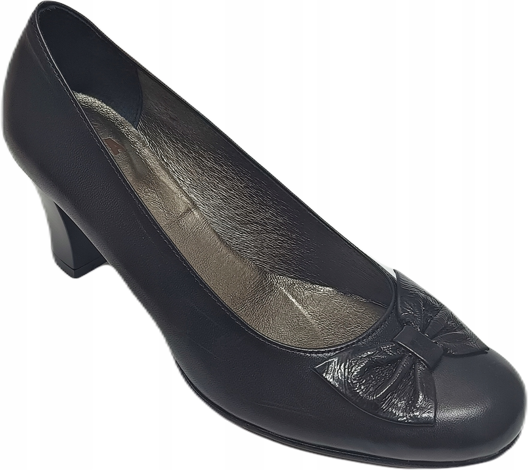 Boty kožené mašle Andy Ala černé r36