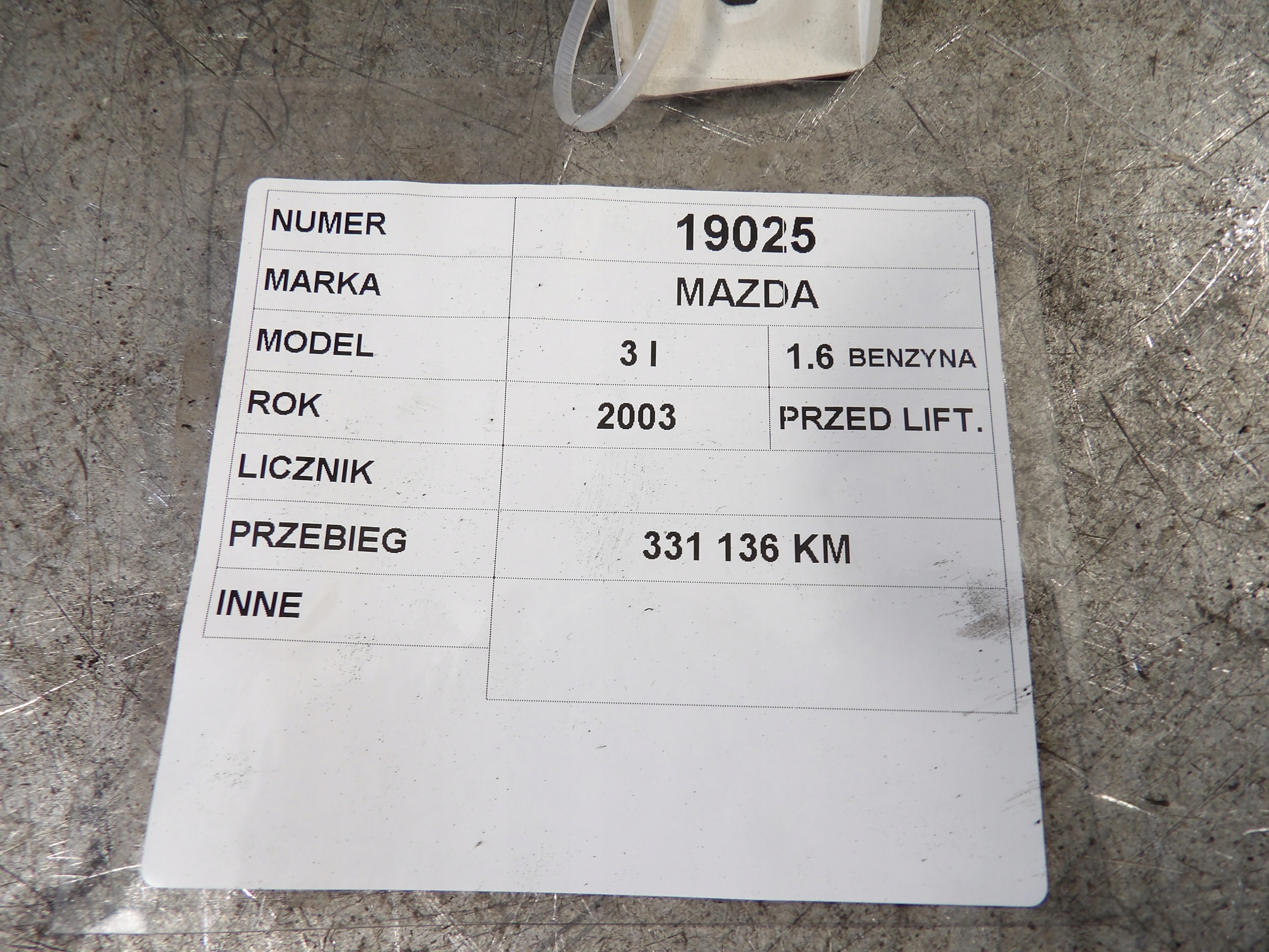 Mazda 3 e BK OROLOGIO, liczniki 4K BP4K B