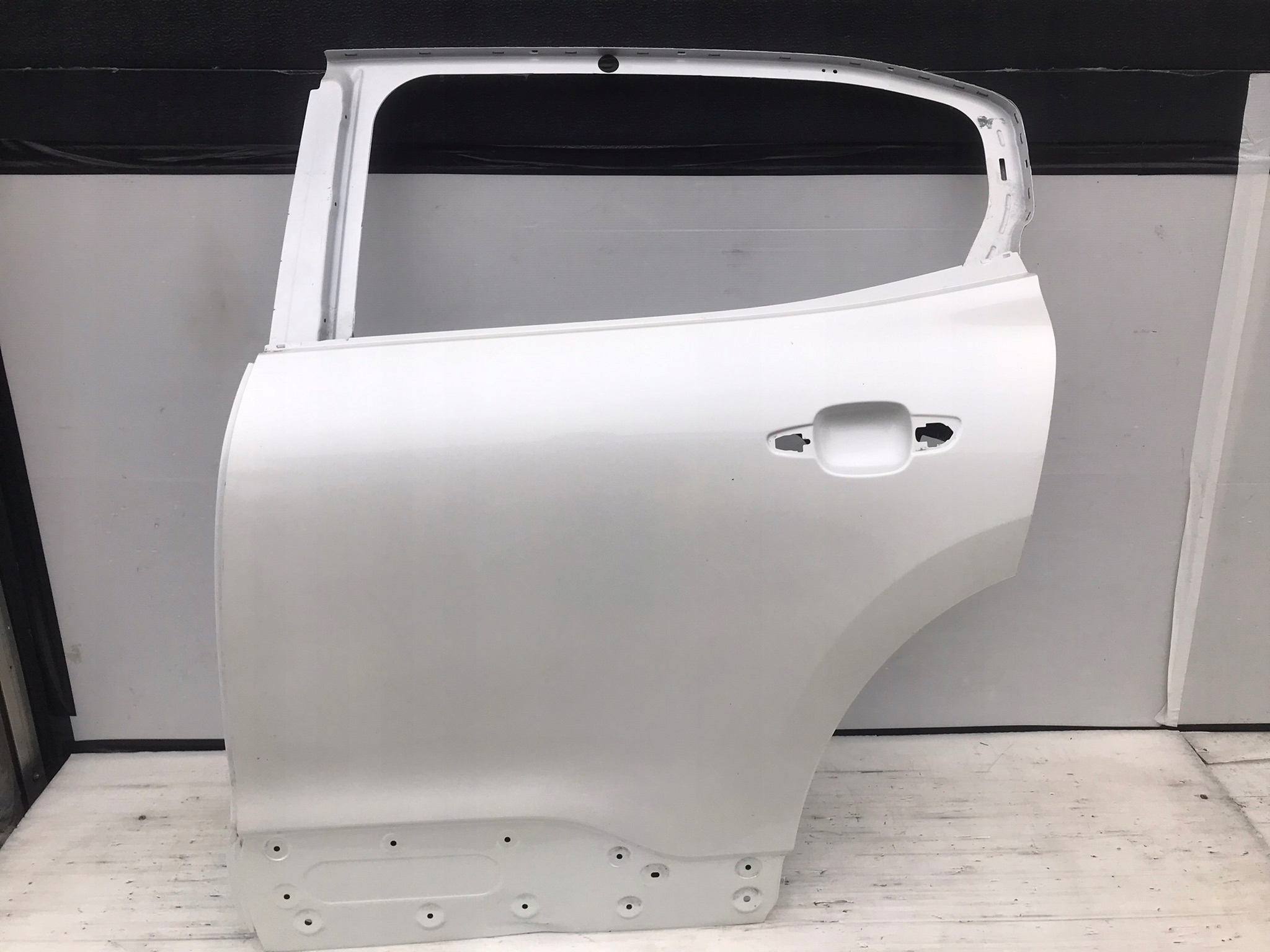 CITROEN C5 AIRCROSS DRZWI LEWY TYŁ POSZYCIE 2017-