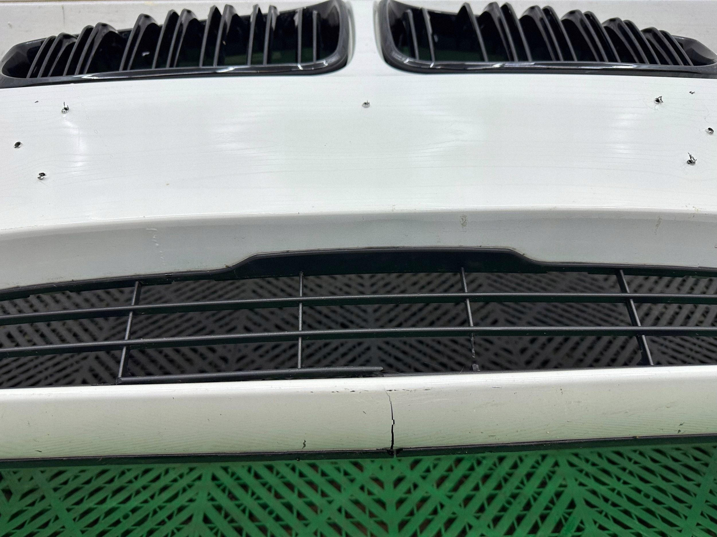 front bumper front BMW 1 F20 F21 LIFT