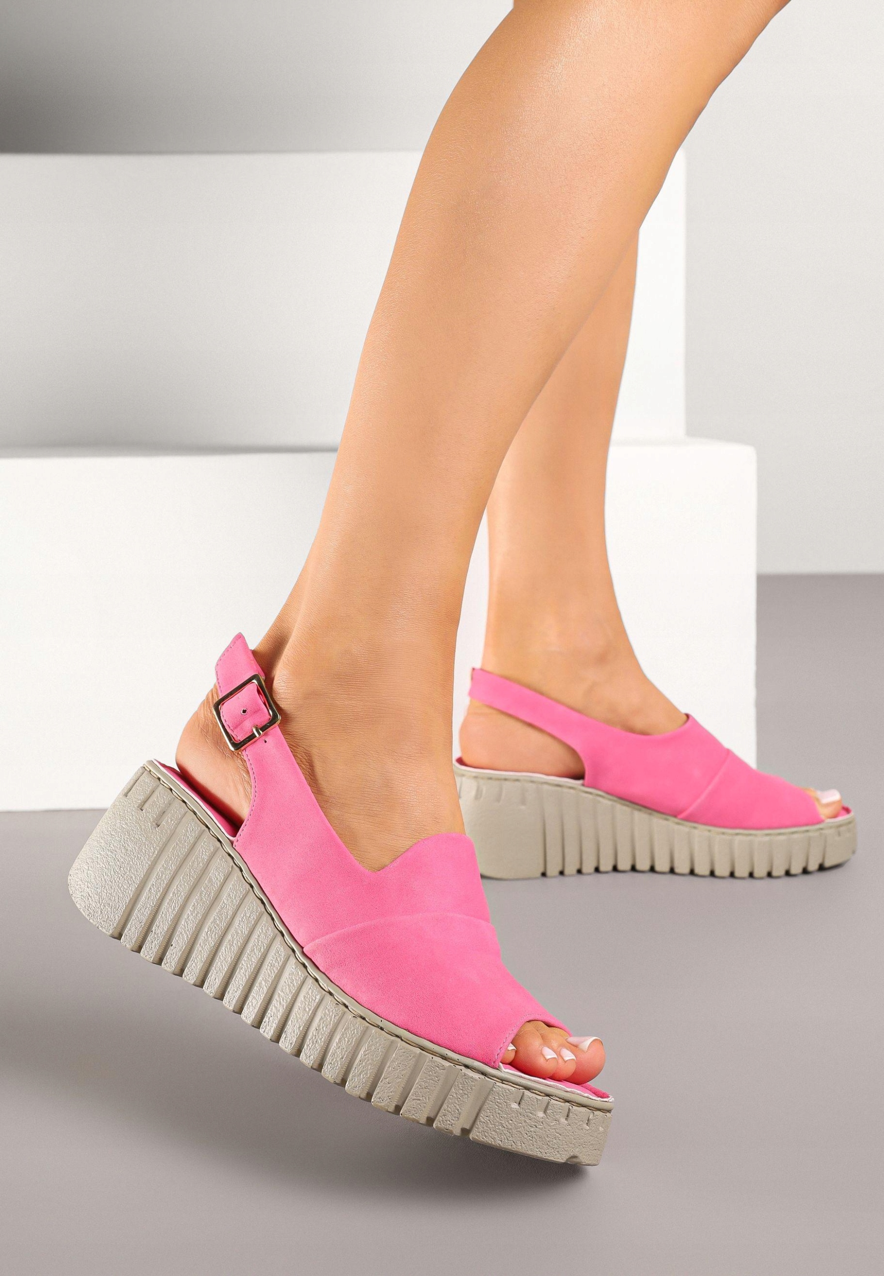 Renee Fuchsiové dámské sandály 36 Casual