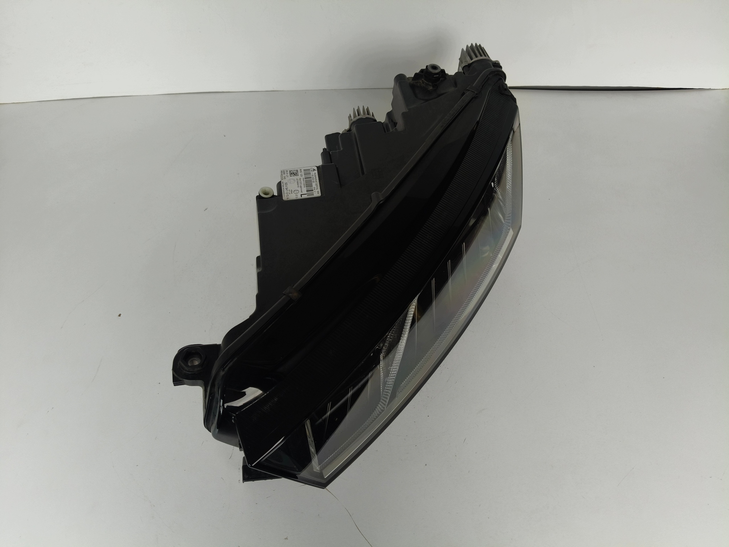 light left REFLEKTOR SKODA OCTAVIA 4 IV 5E3 20- FULL LED