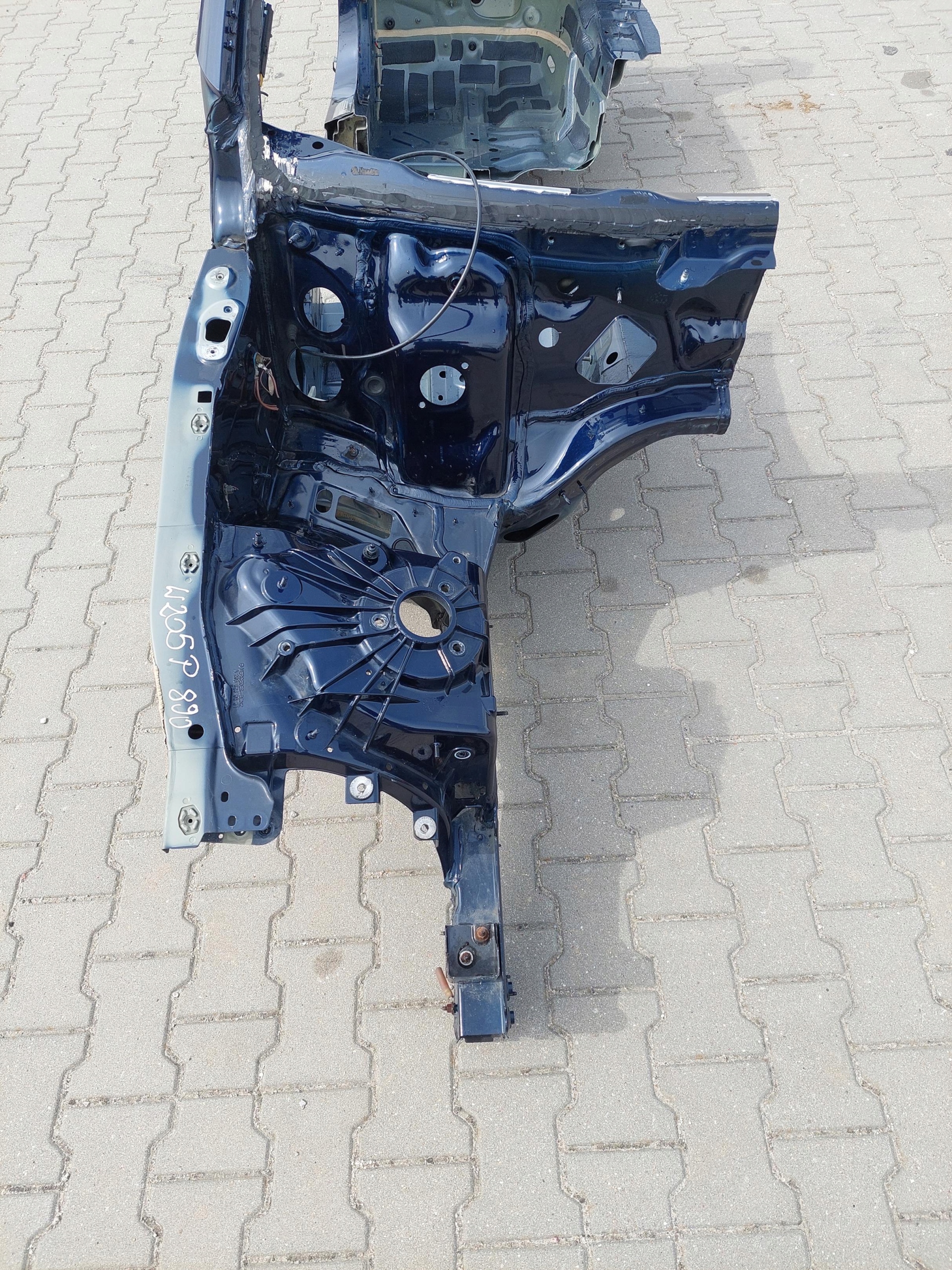 quarter front front left MERCEDES C W205 S205 809