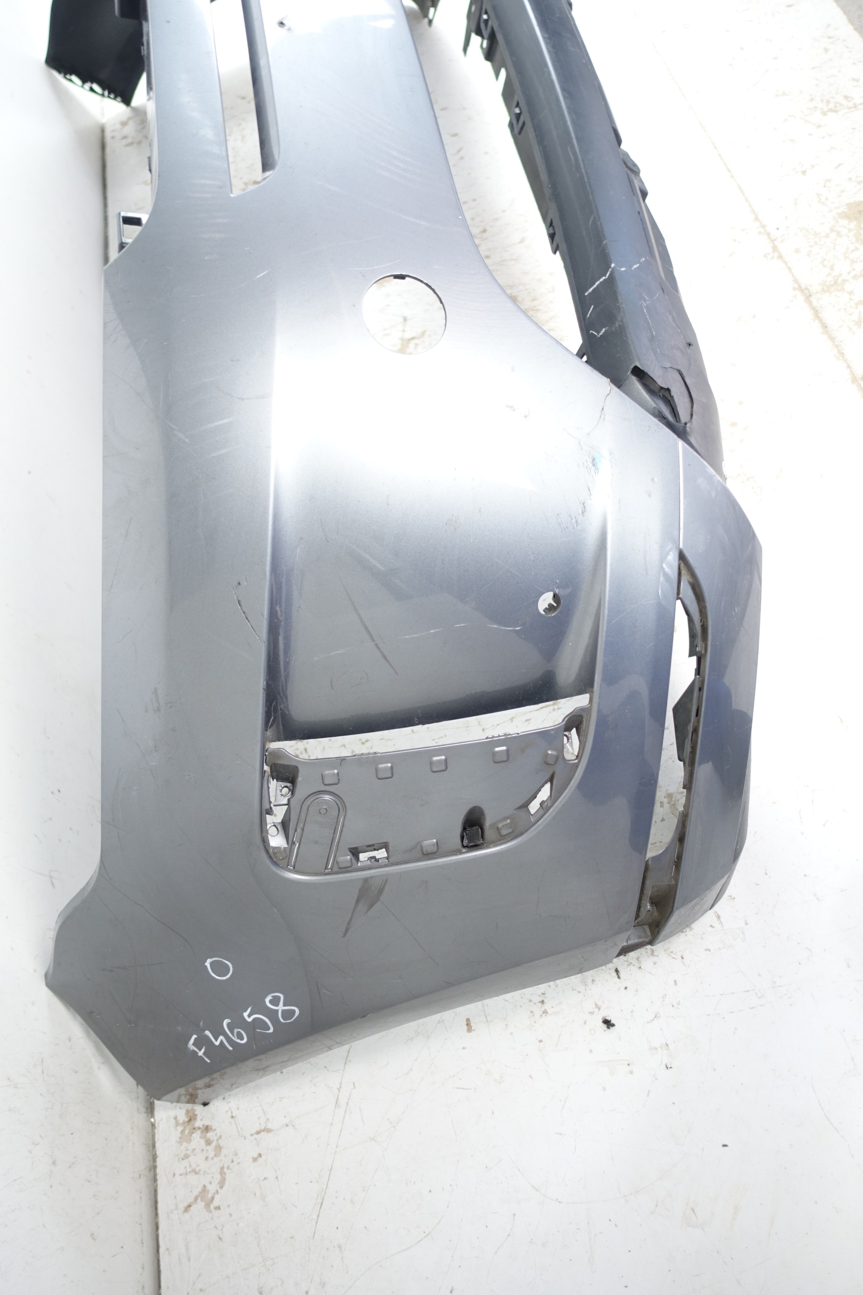 LAND ROVER EVOQUE II 2018- bumper front front K8D2-17F775-A